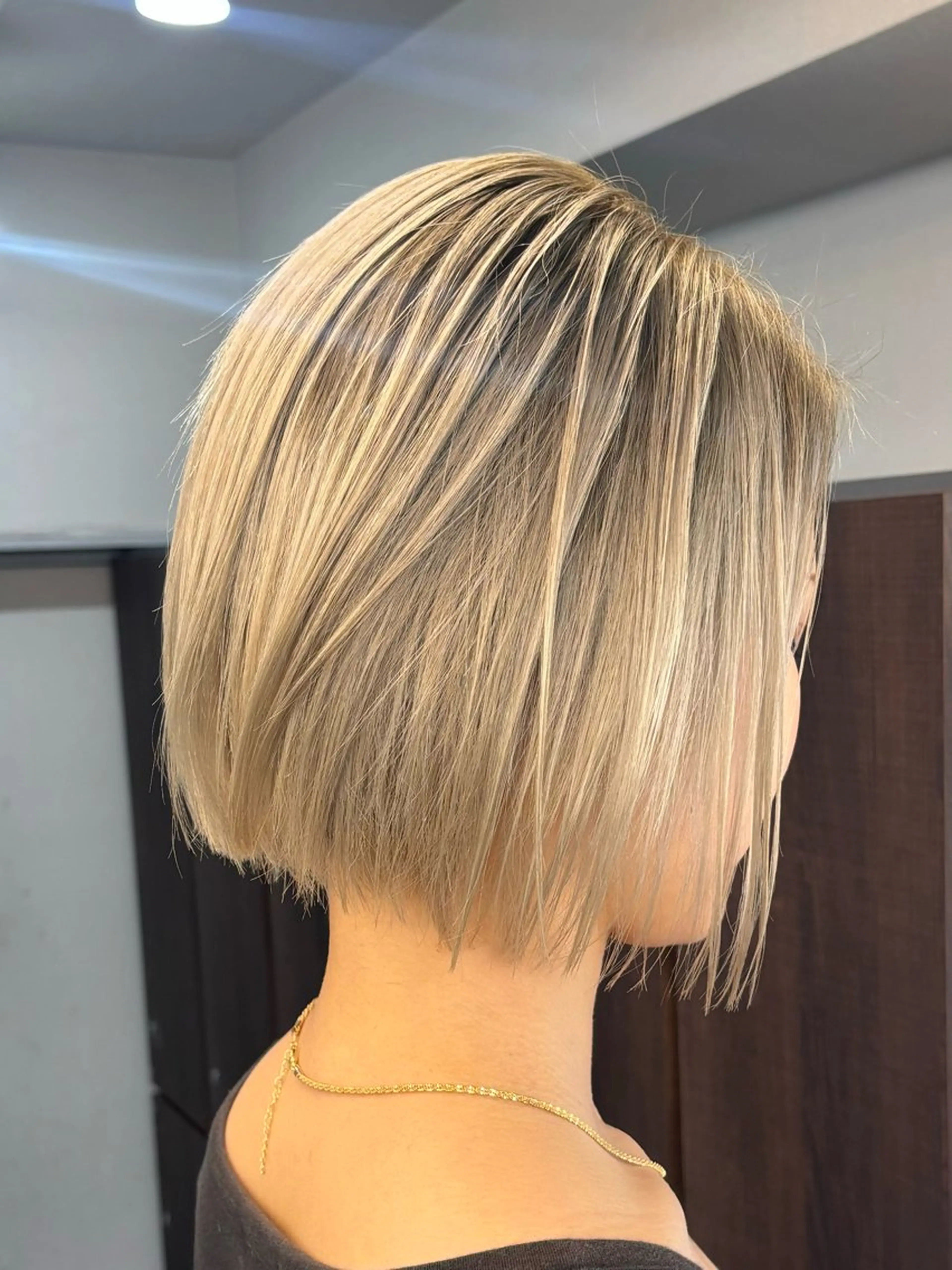 ⭐︎ボブまでの長さ限定⭐︎ブリーチ+ダブルカラー＋超音波トリートメント付きの写真