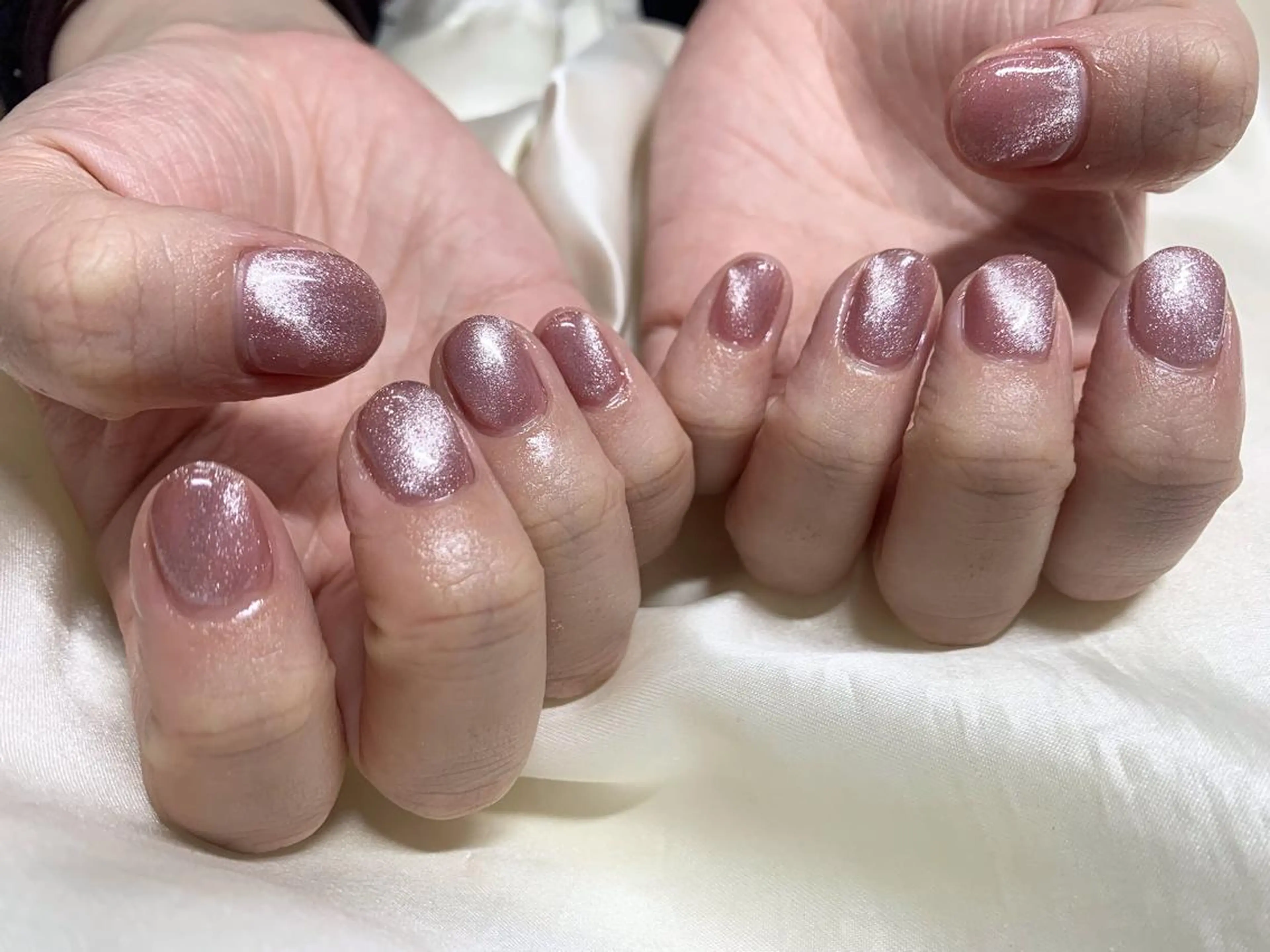 ネイル マグネットネイル フットネイル mogunail &blowのネイルデザイン