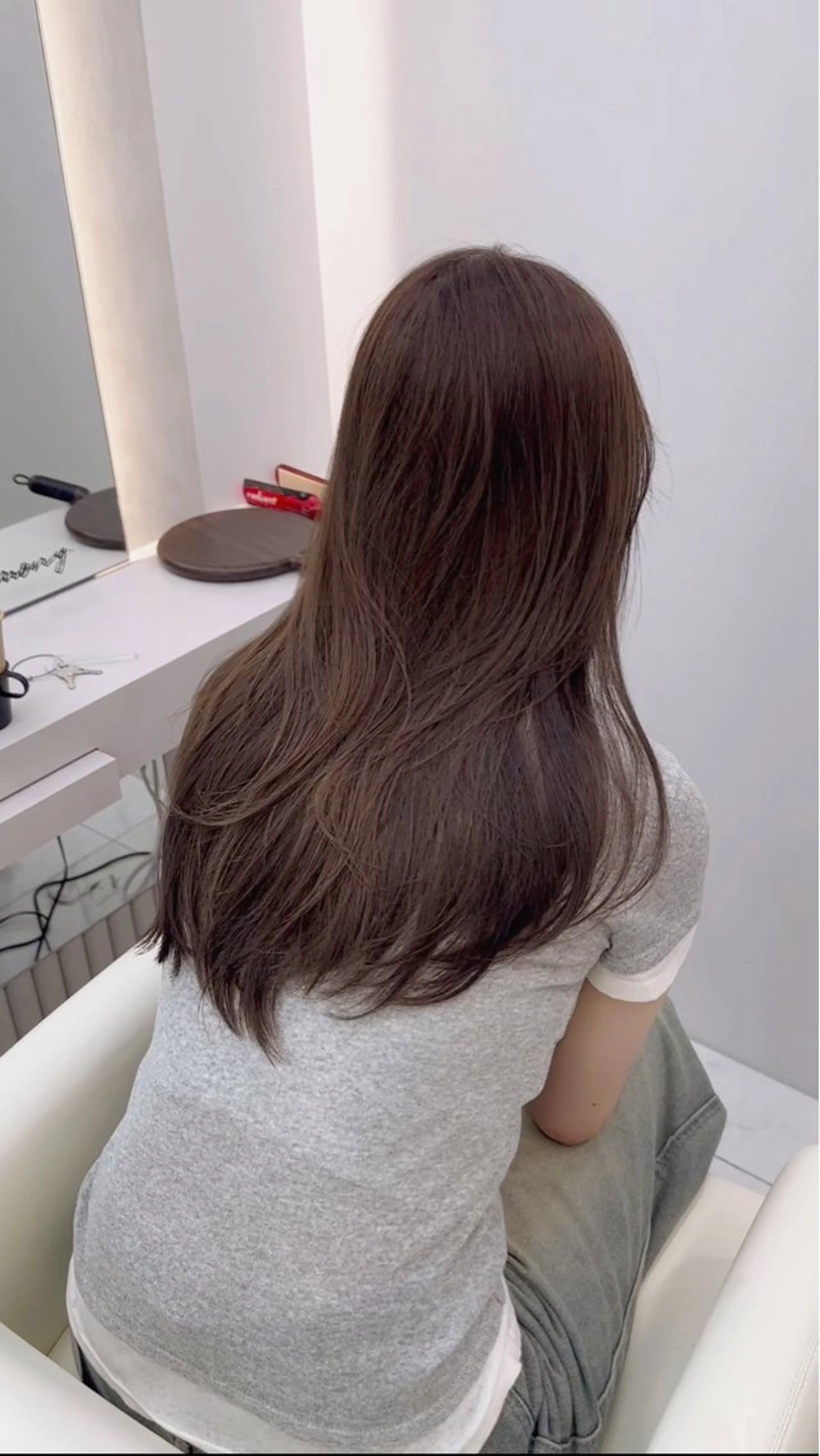 カラー 透明感カラー ヘアカラー トリートメント 韓国風レイヤーカラー ライムのヘアスタイル