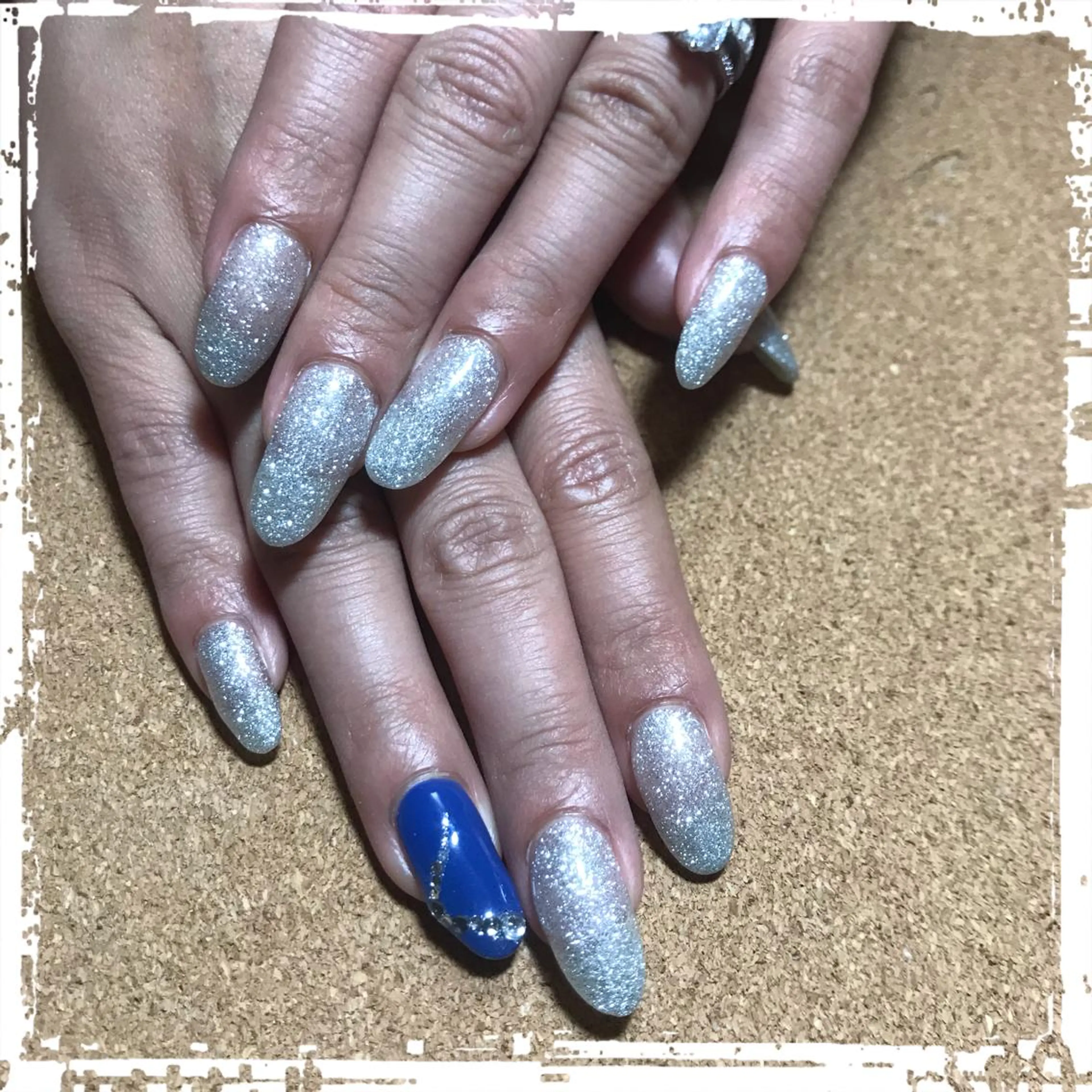 ネイル 寺山 千鶴のネイルデザイン