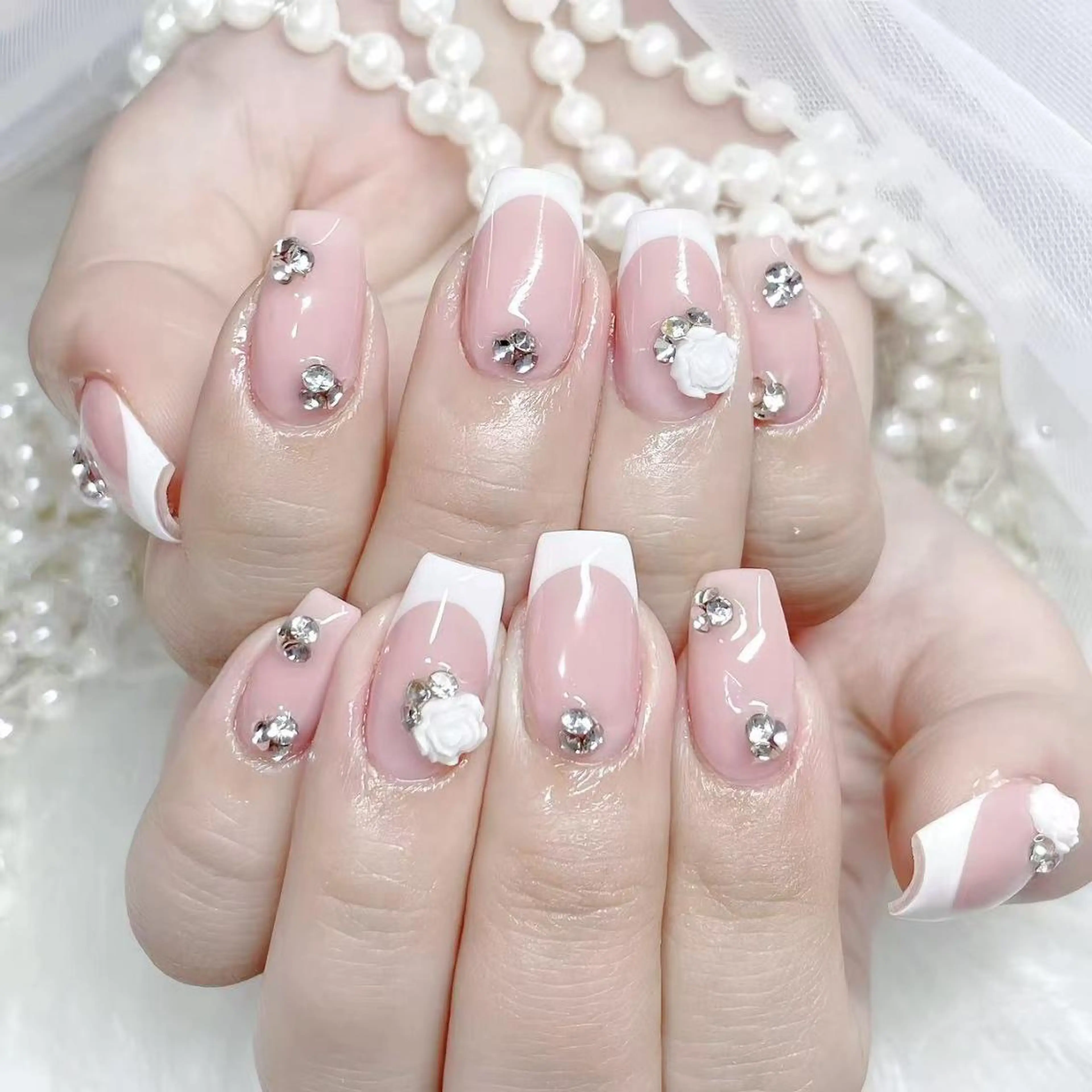 ネイル queens nailsalonのネイルデザイン