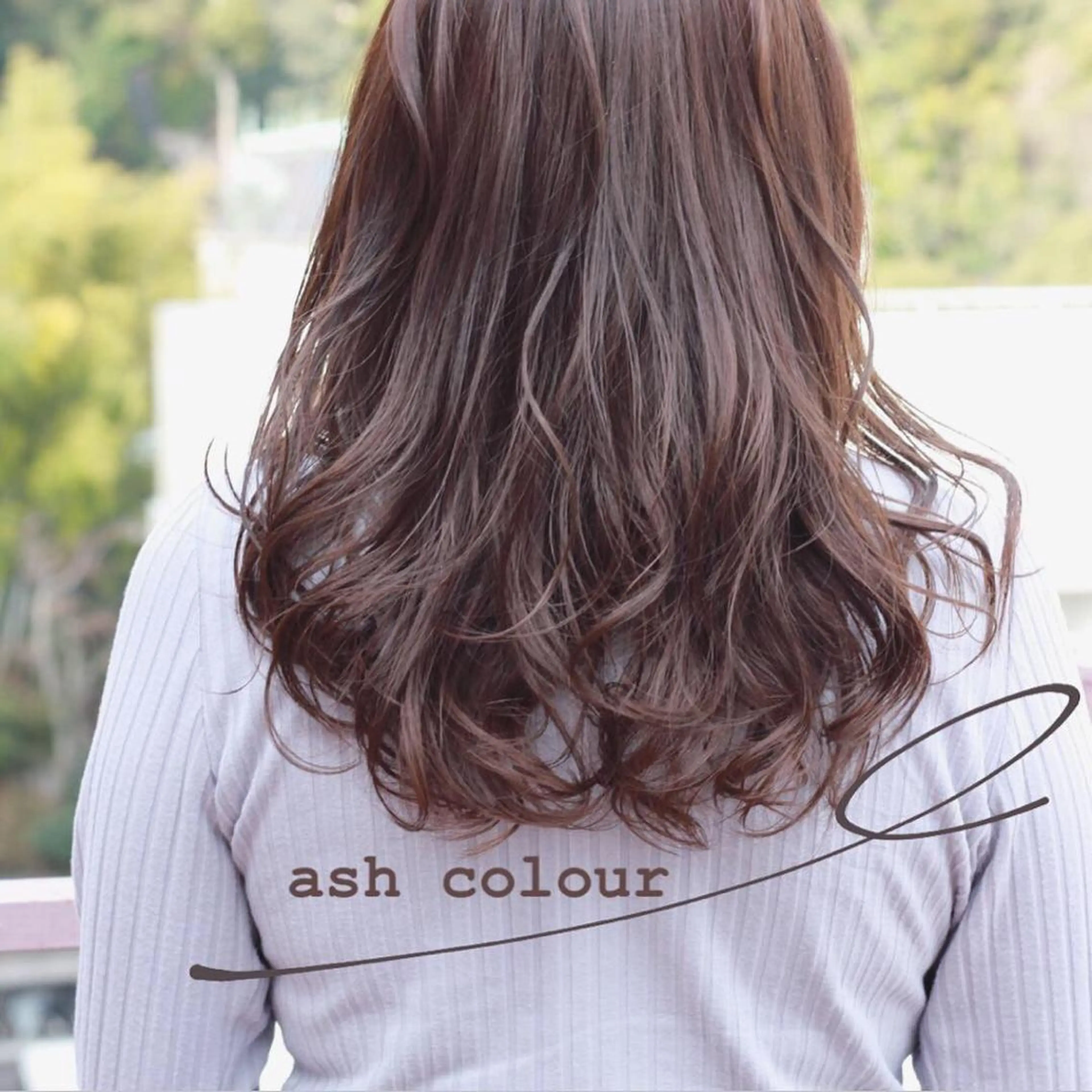 セミロング カラー アッシュ ヘアカラー Viage （ビアージュ）のヘアスタイル