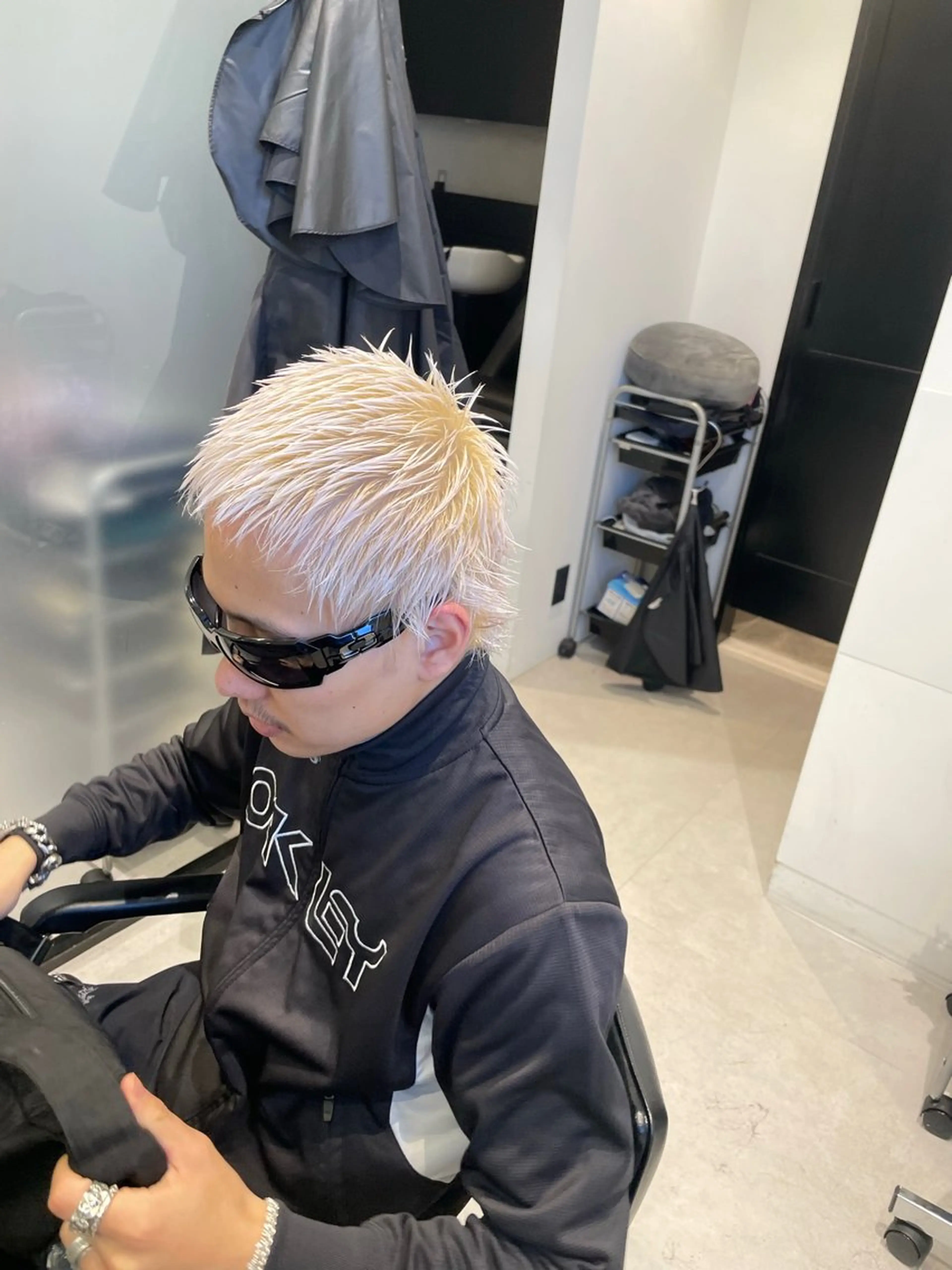 ショート カラー メンズ カット ヘアカラー ヘアセット メンズ特化 パーマ/オザワのヘアスタイル