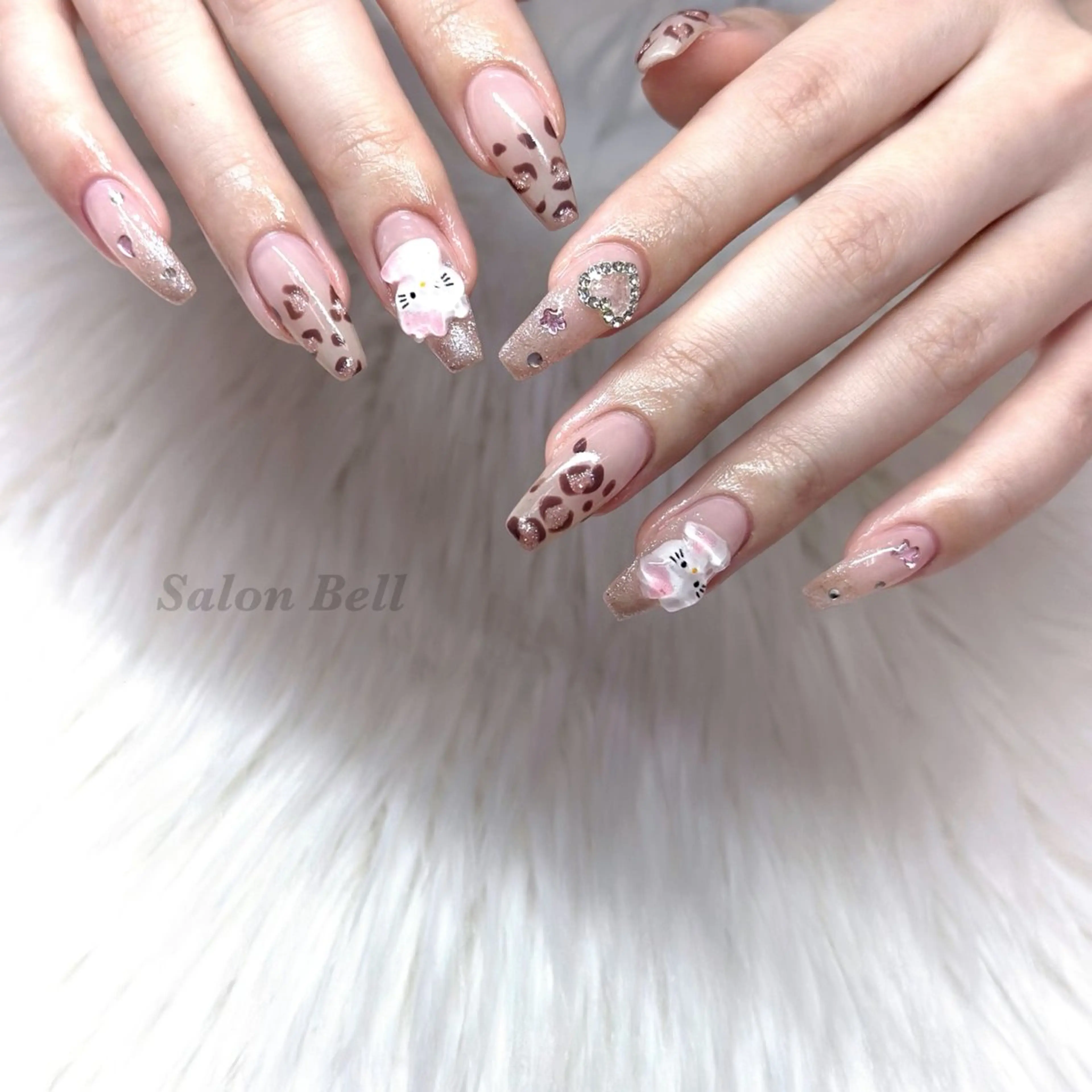 ネイル Bell 富田林店 SAYAKAのネイルデザイン