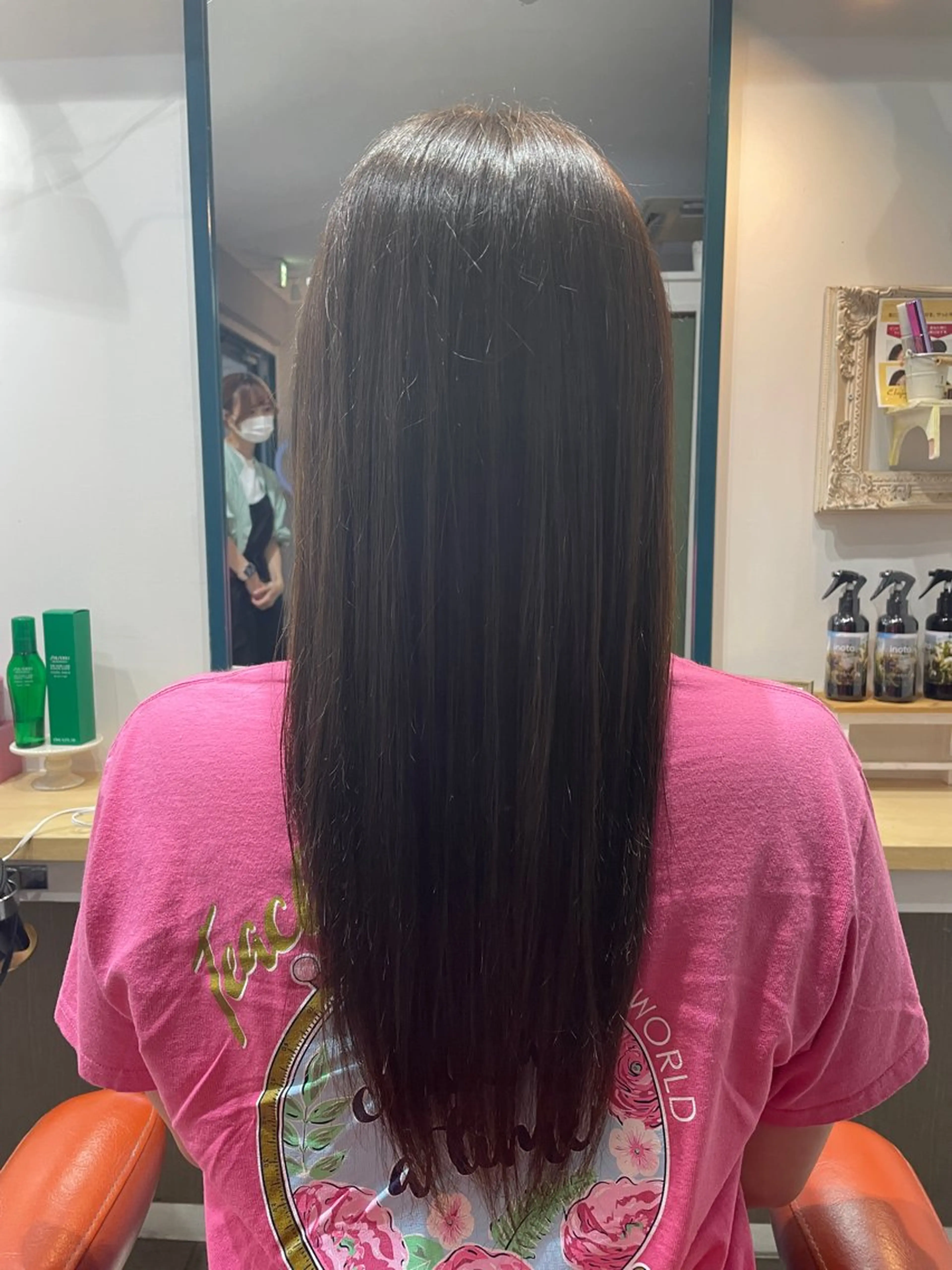 ロング 大塚 しおりのヘアスタイル