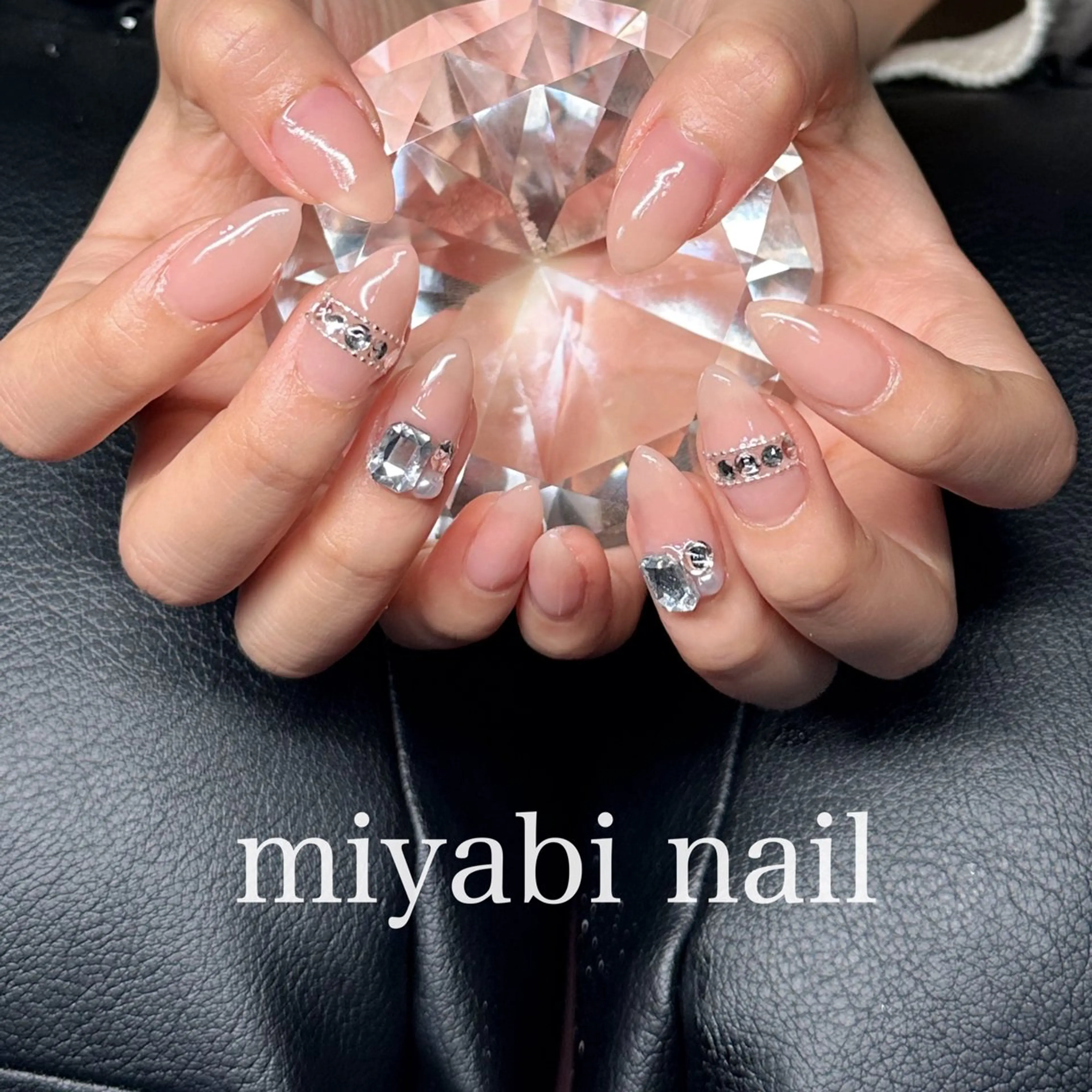 ネイル ジェルネイル 持ち込み 赤色 ハンドネイル miyabi nail 桂川駅近くのネイルデザイン