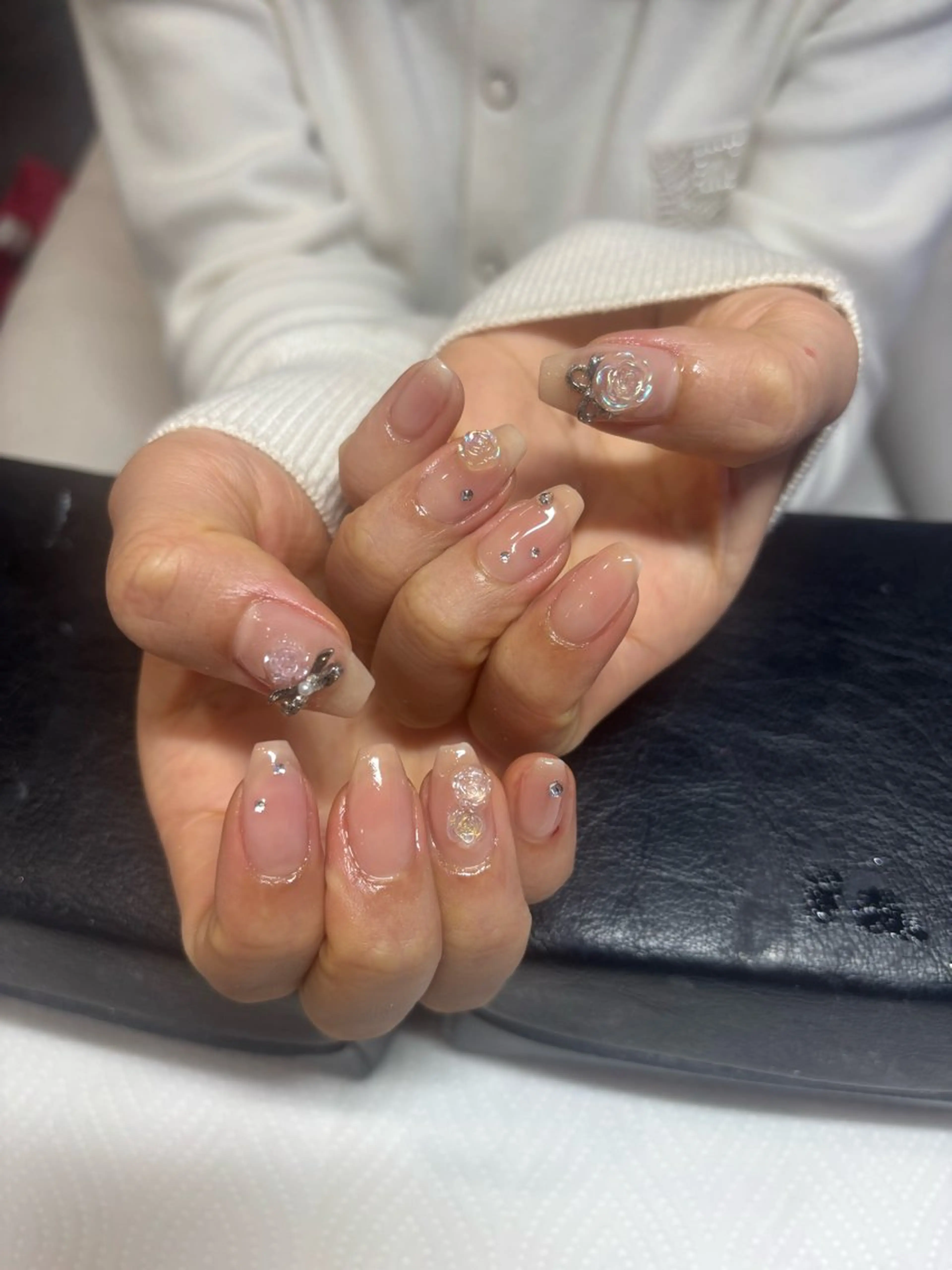 ネイル VENUSBELT mireiのネイルデザイン