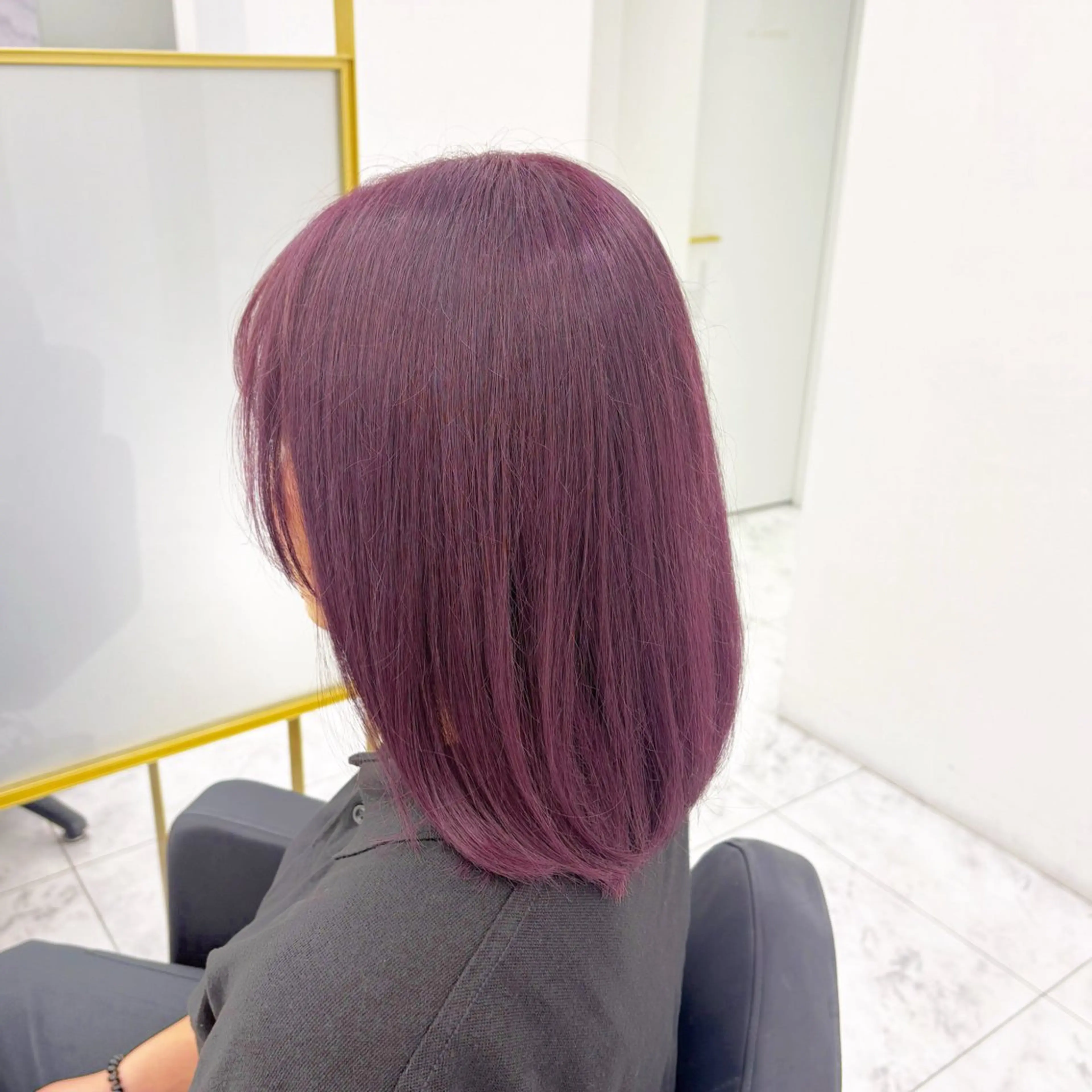 セミロング ヘアカラー トリートメント 中山 ちかのヘアスタイル