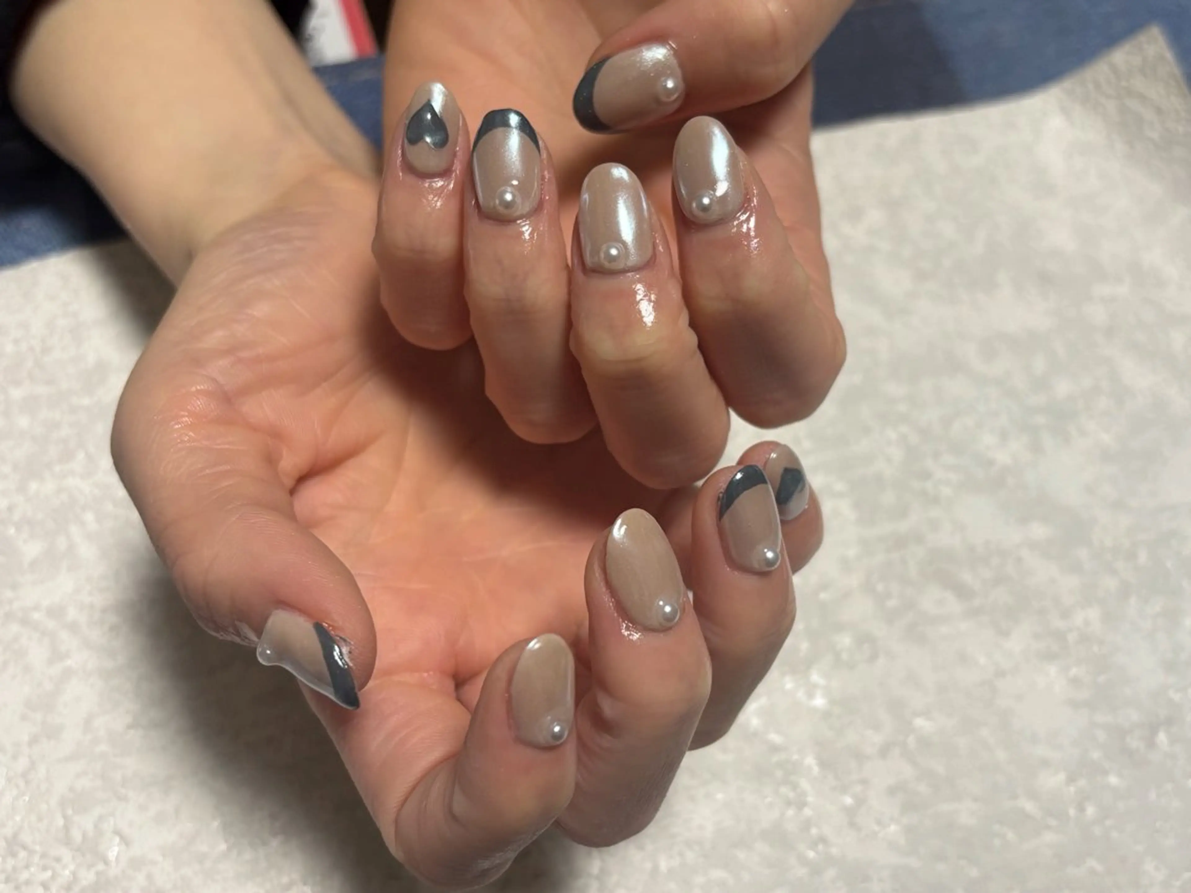 ネイル オーロラネイル フットネイル フレンチネイル ジェルネイル 韓国ネイル kiki nail &brow二子玉川の眉毛・アイブロウイメージ