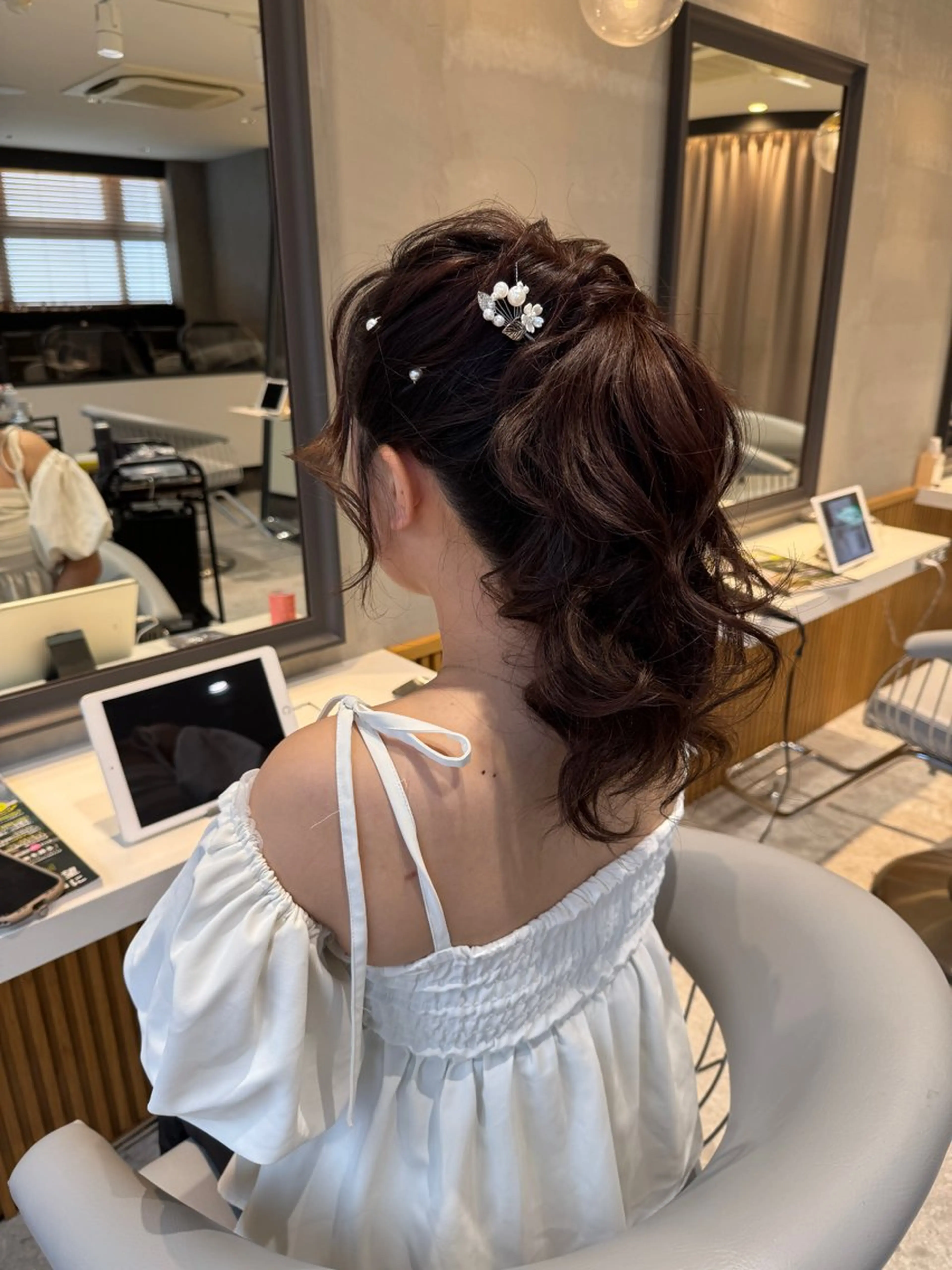 セミロング カラー ヘアセット はるか/ヘアアレンジ カチモリ・ゆるふわのヘアスタイル