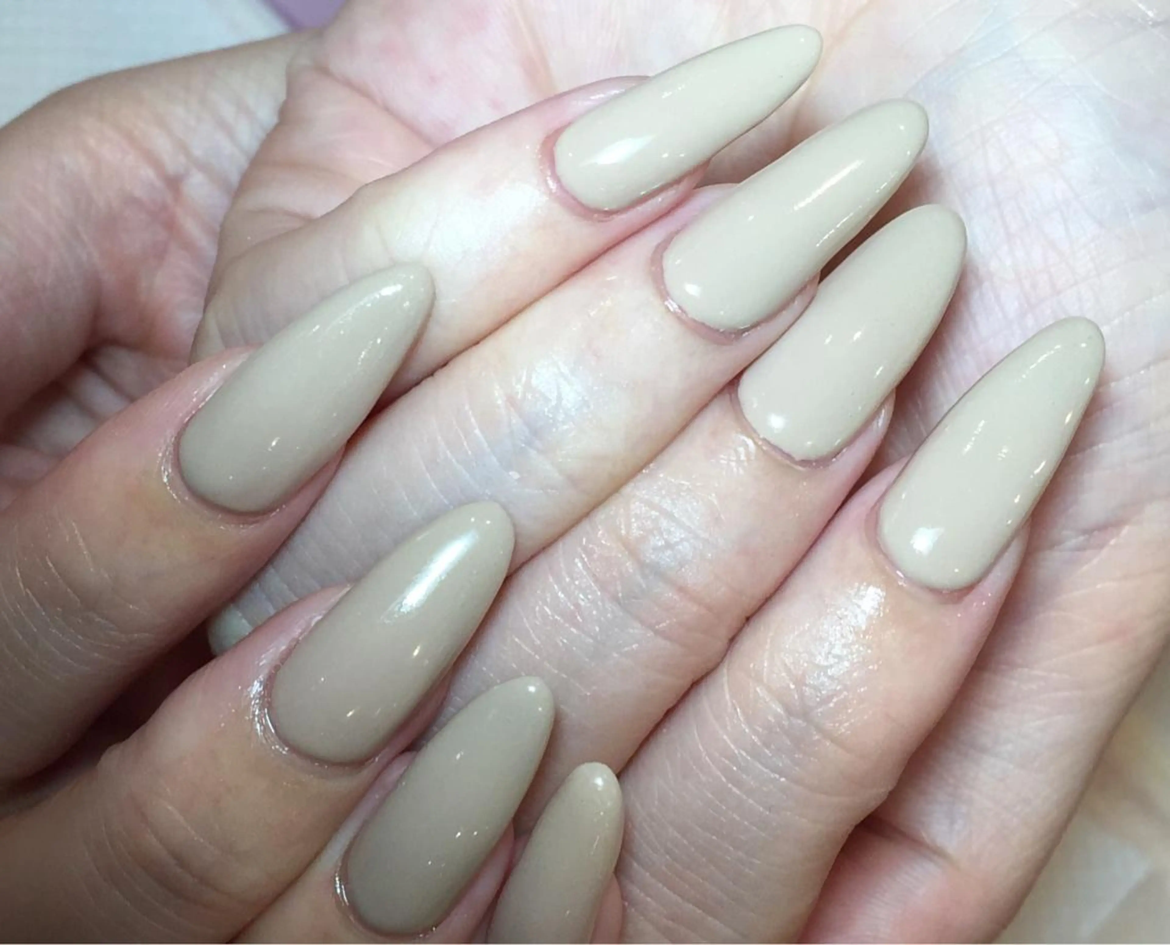 1カラー/グラデーション(ストーンorスタッズ10粒付き)【オフなし】の写真