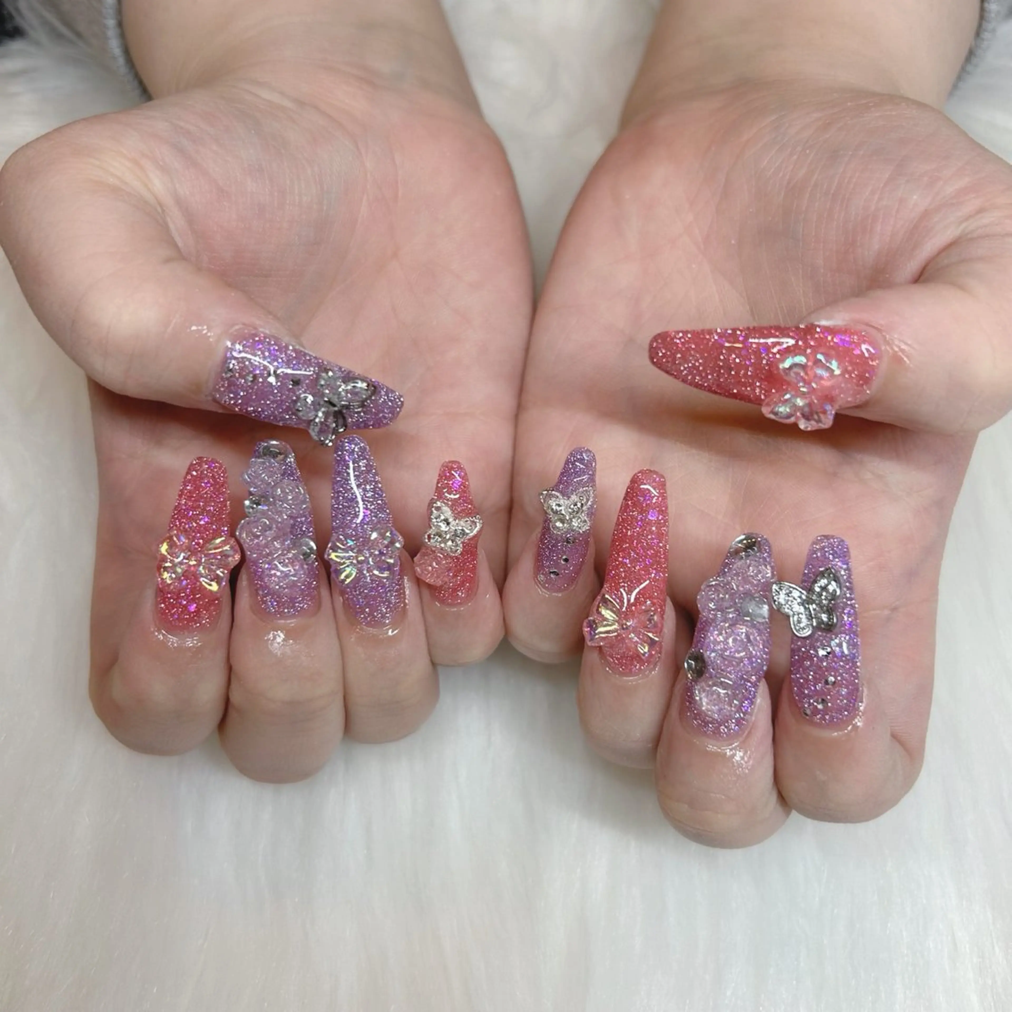 セミロング ハンドネイル HANA うるののネイルデザイン