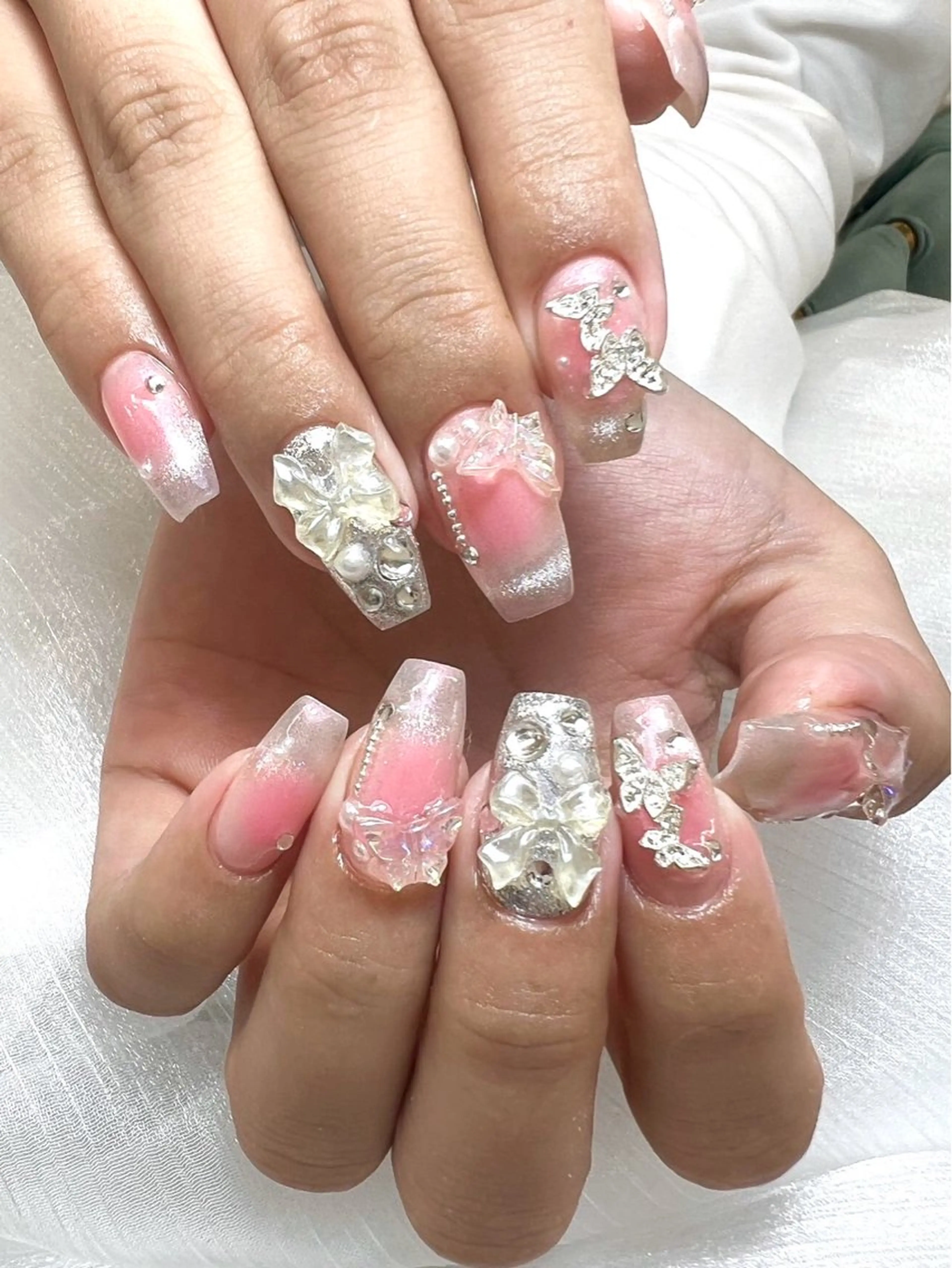 ネイル チークネイル ワンホンネイル ハンドネイル Painty nailのネイルデザイン