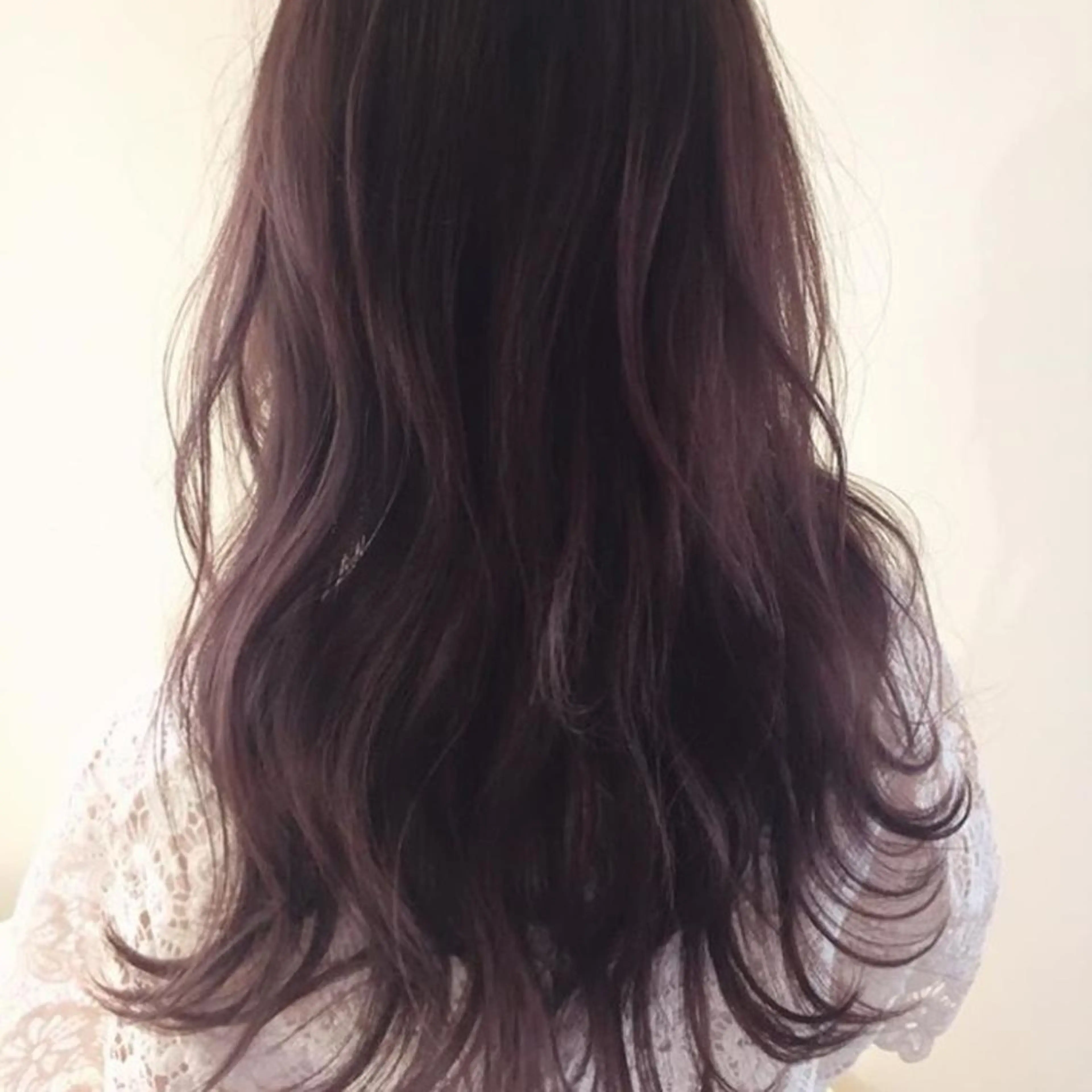 ヘアアレンジ カラー ロング パーマ 黒髪 ブリーチ 透明感カラー イルミナカラー ブリーチなしカラー かわい ゆうな 髪質改善/縮毛矯正のヘアスタイル