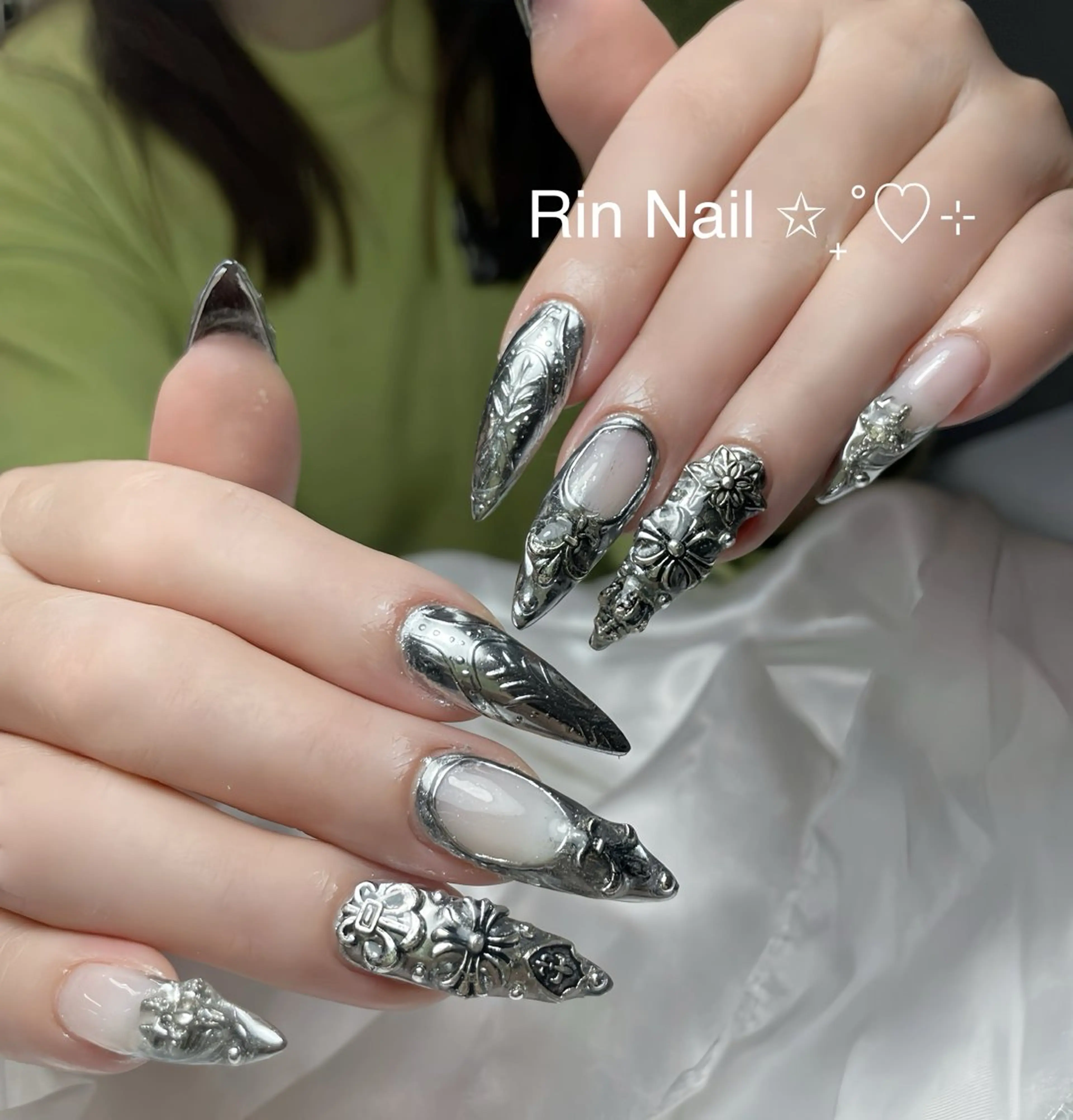 ネイル チークネイル フラッシュネイル フラワーネイル フットネイル ジェルネイル ハンドネイル Rin Nail Shinokuboのネイルデザイン