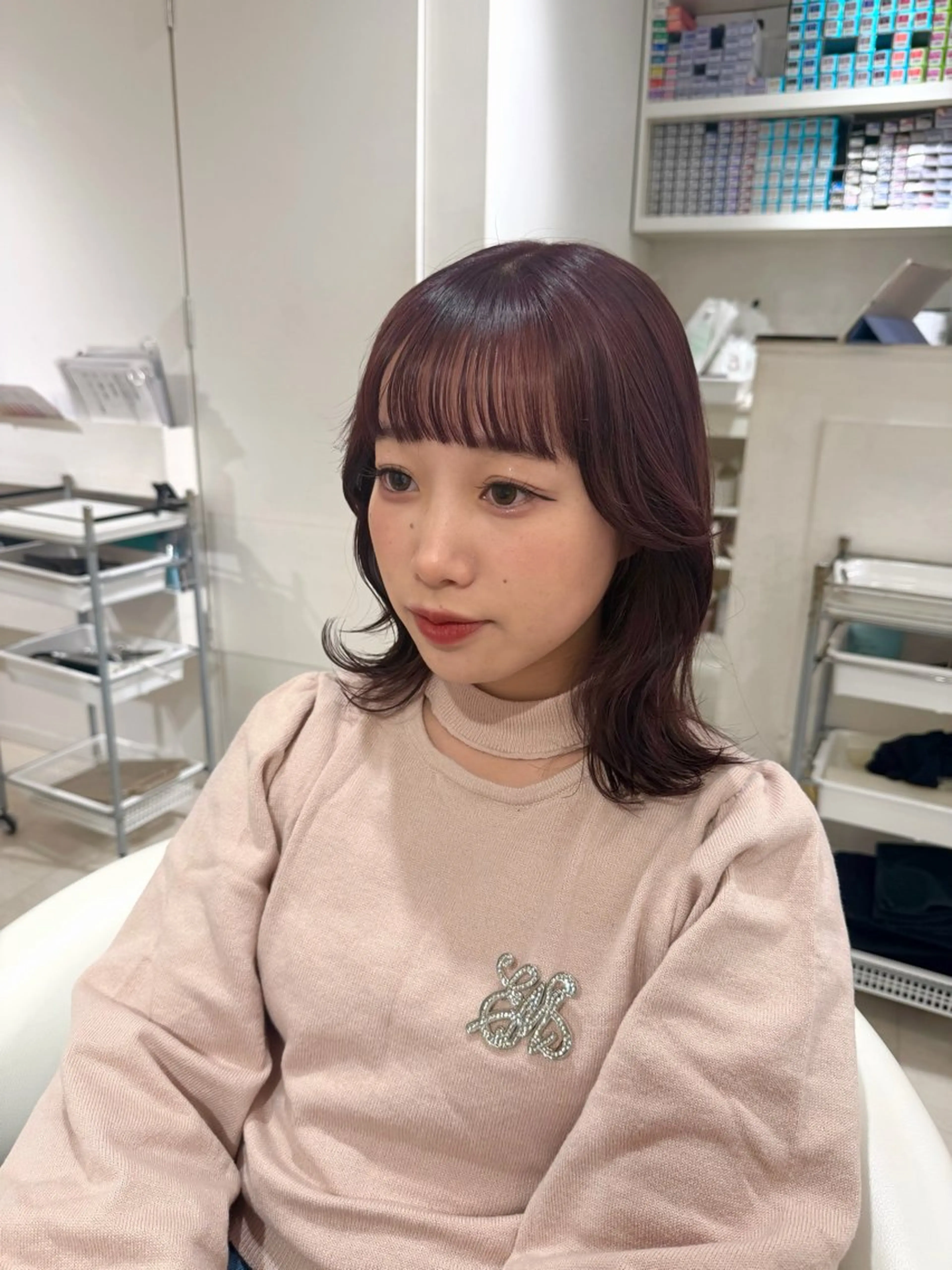 ミディアム カラー カット ヘアカラー ParveMix 🩶🫧入江 香名のヘアスタイル