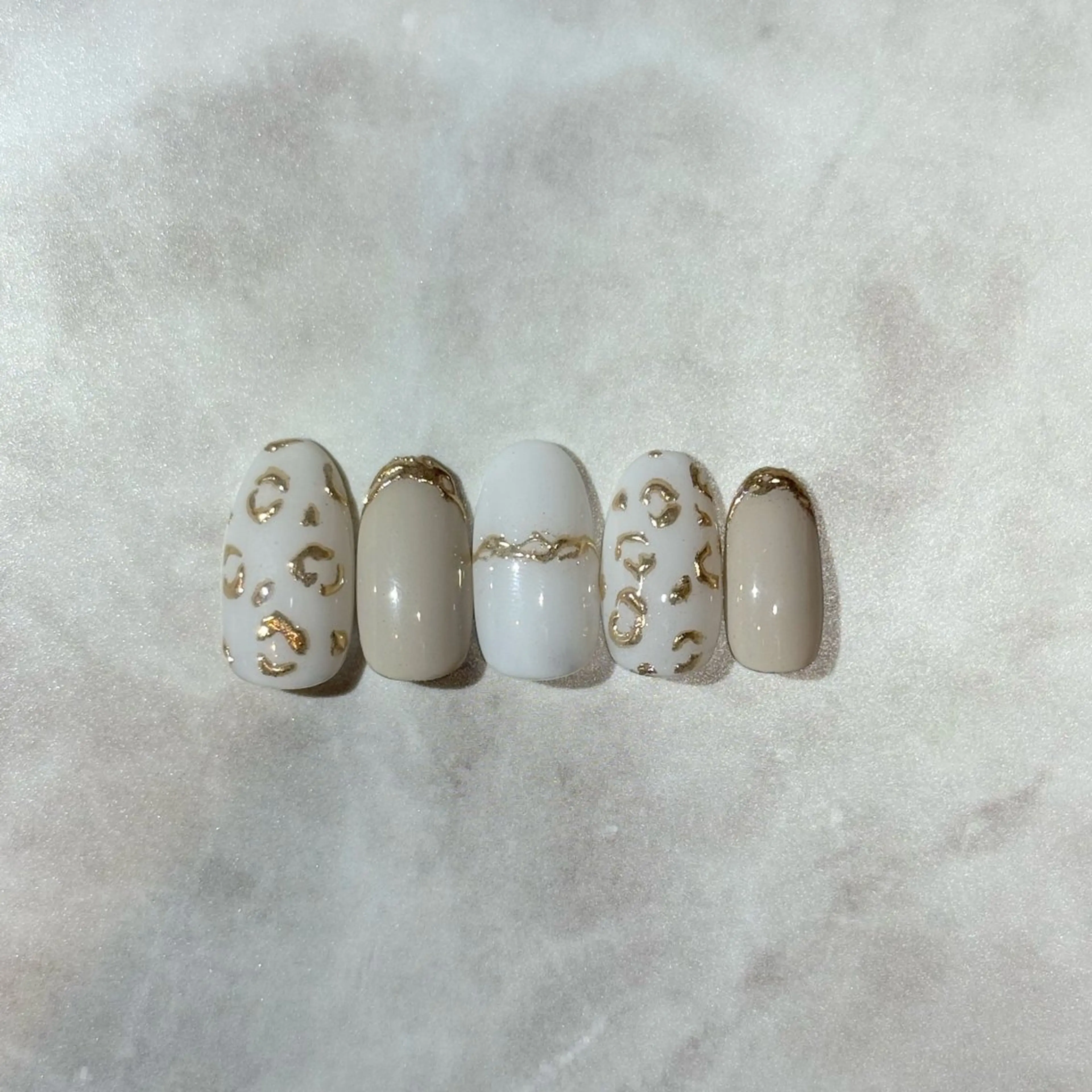 ネイル 🩶 hanaのネイルデザイン