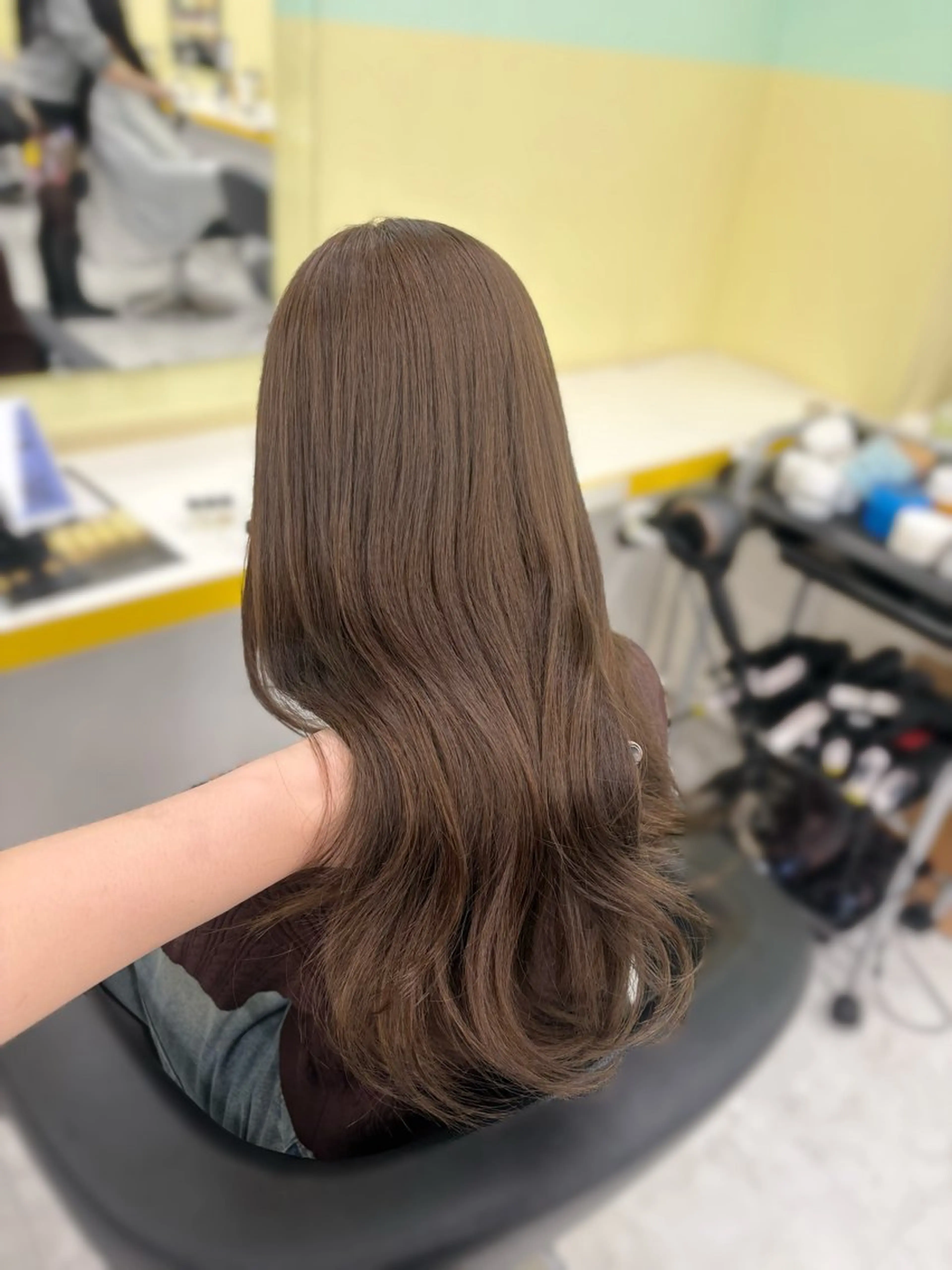 ロング カラー ヘアカラー トリートメント ベージュ×レイヤー 🤎横浜/miu🤎のヘアスタイル