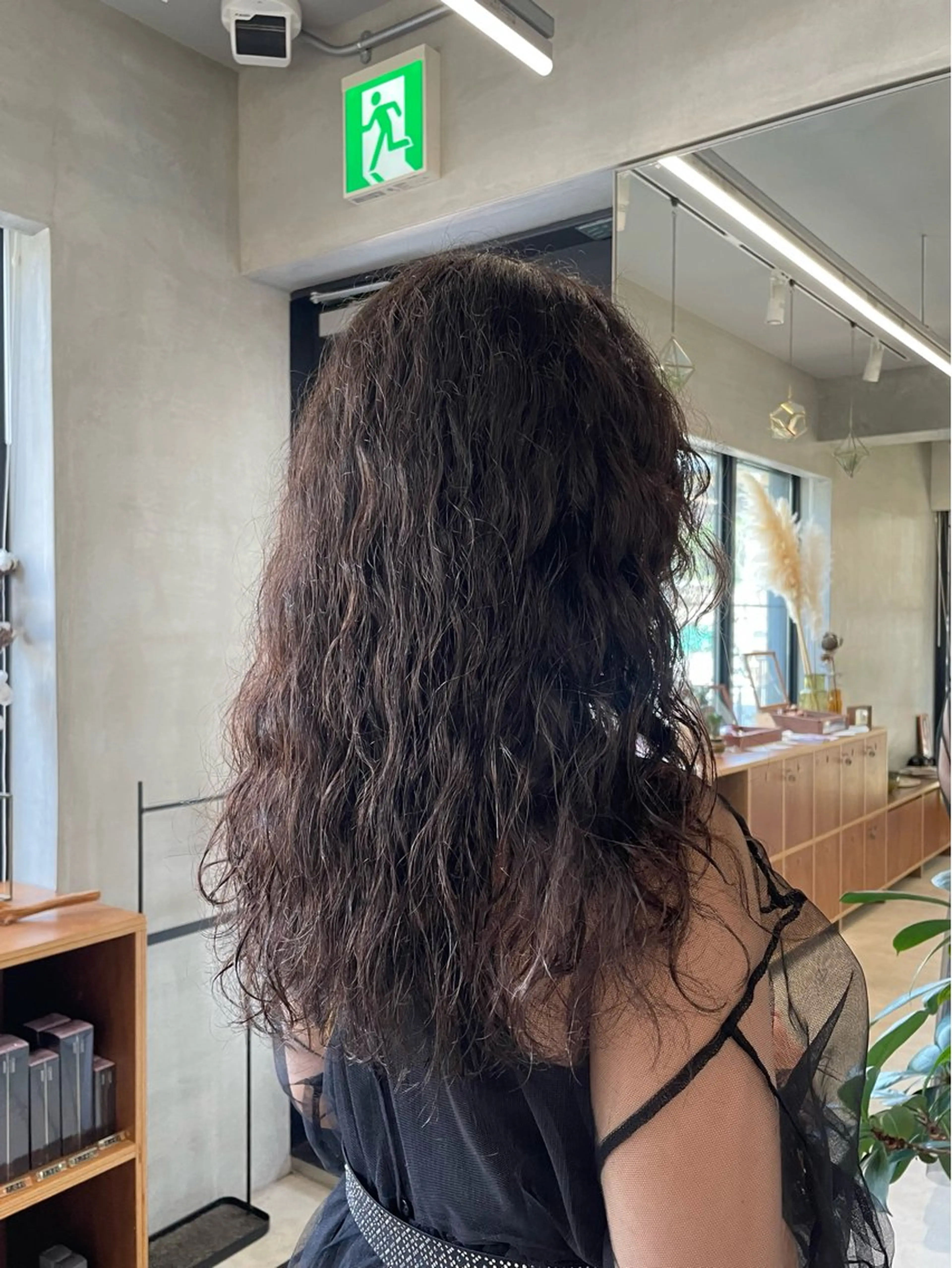 パーマ 鶴井 美空のヘアスタイル