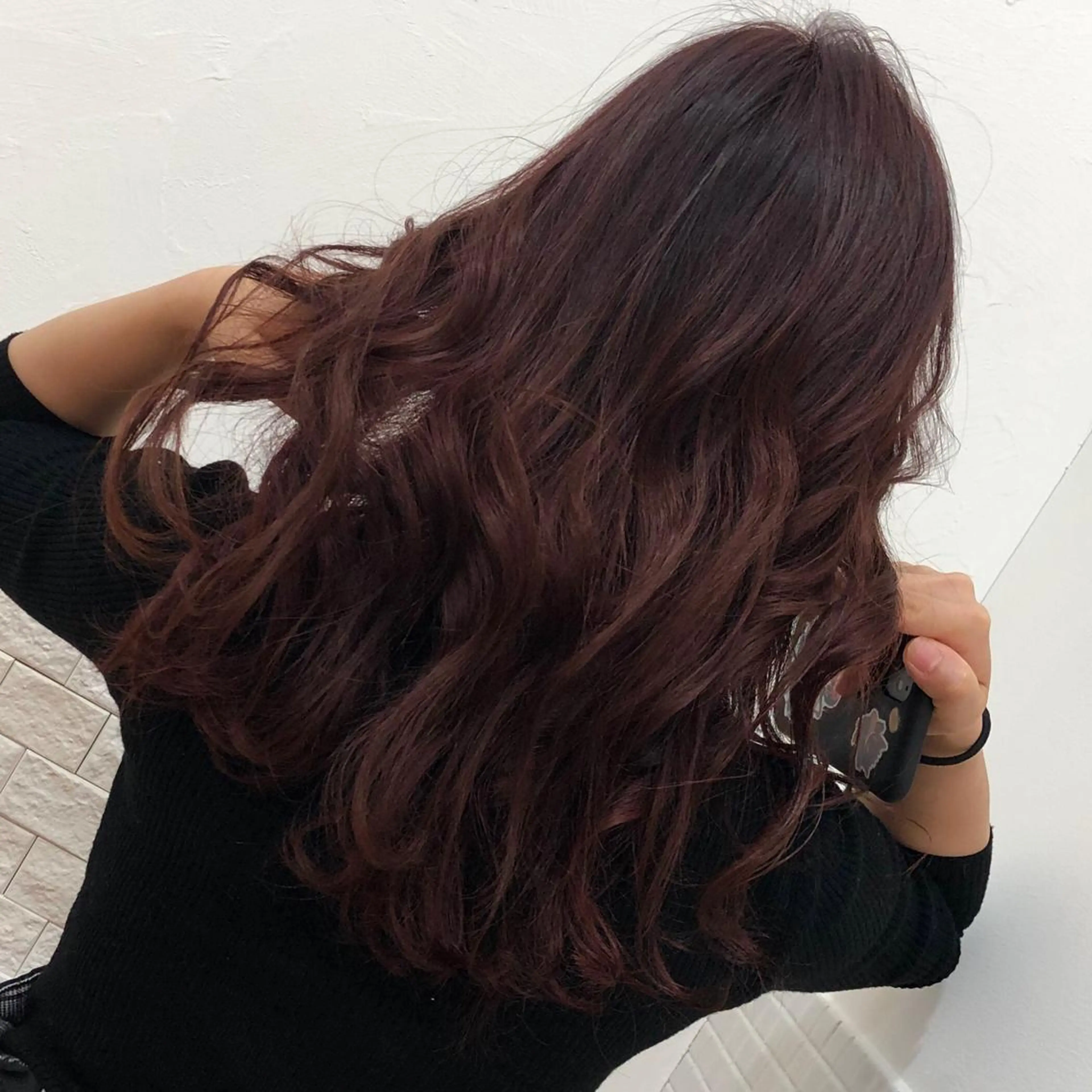 ロング カラー ベージュカラー ボルドーカラー ヘアカラー ショート 嶋津祥希のヘアスタイル