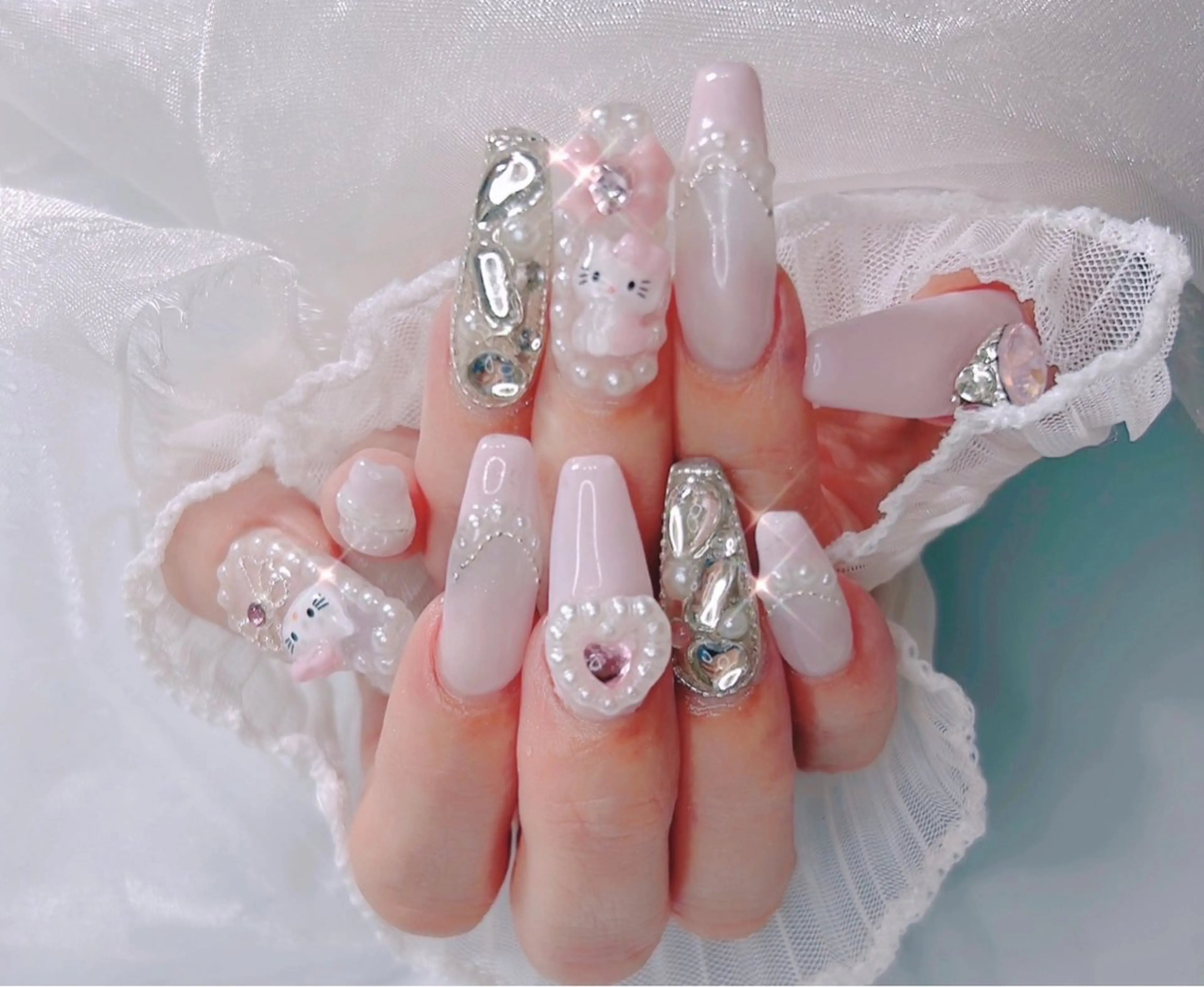 ネイル スカルプネイル エムネイル サロンのネイルデザイン