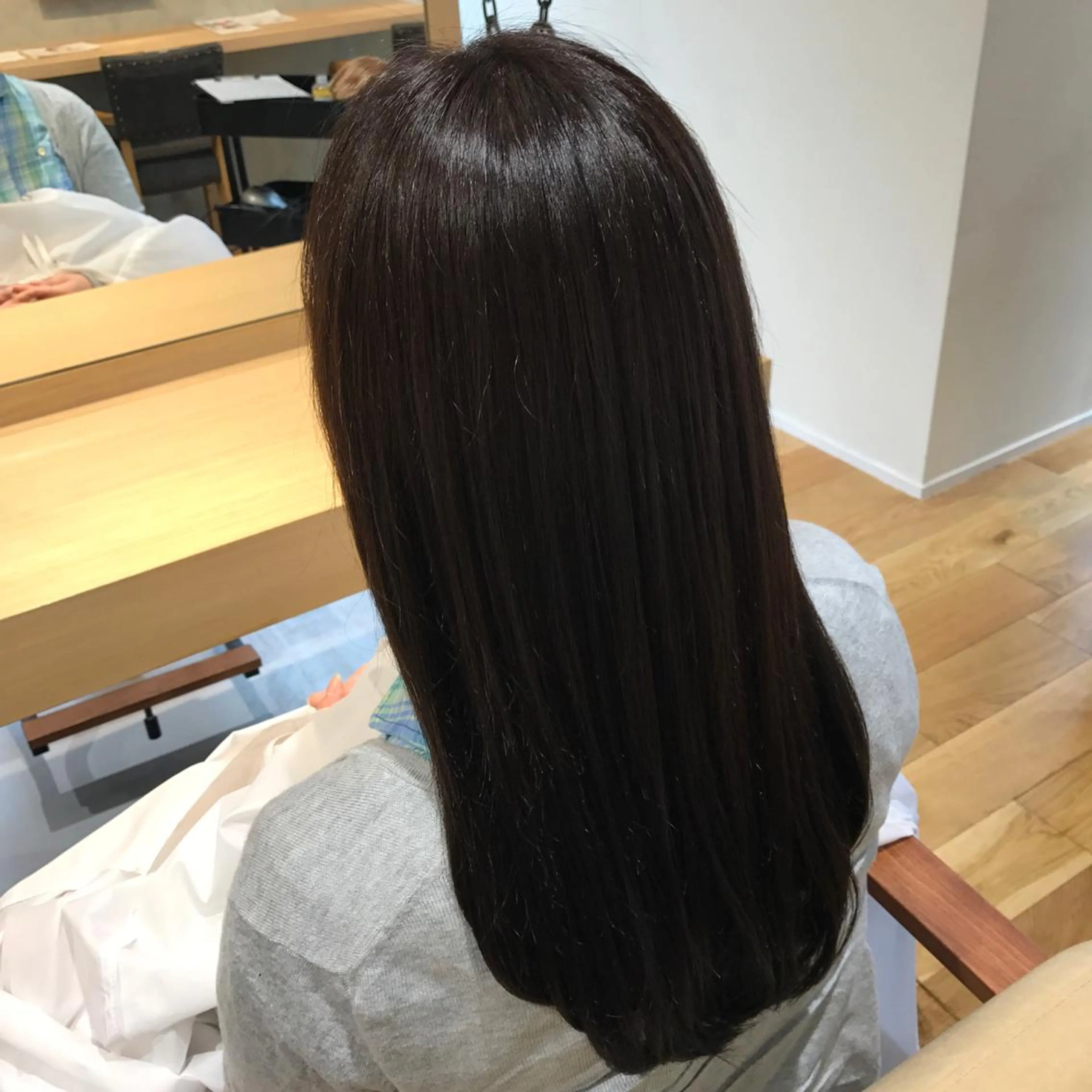 ロング 庄司 美佑樹のヘアスタイル