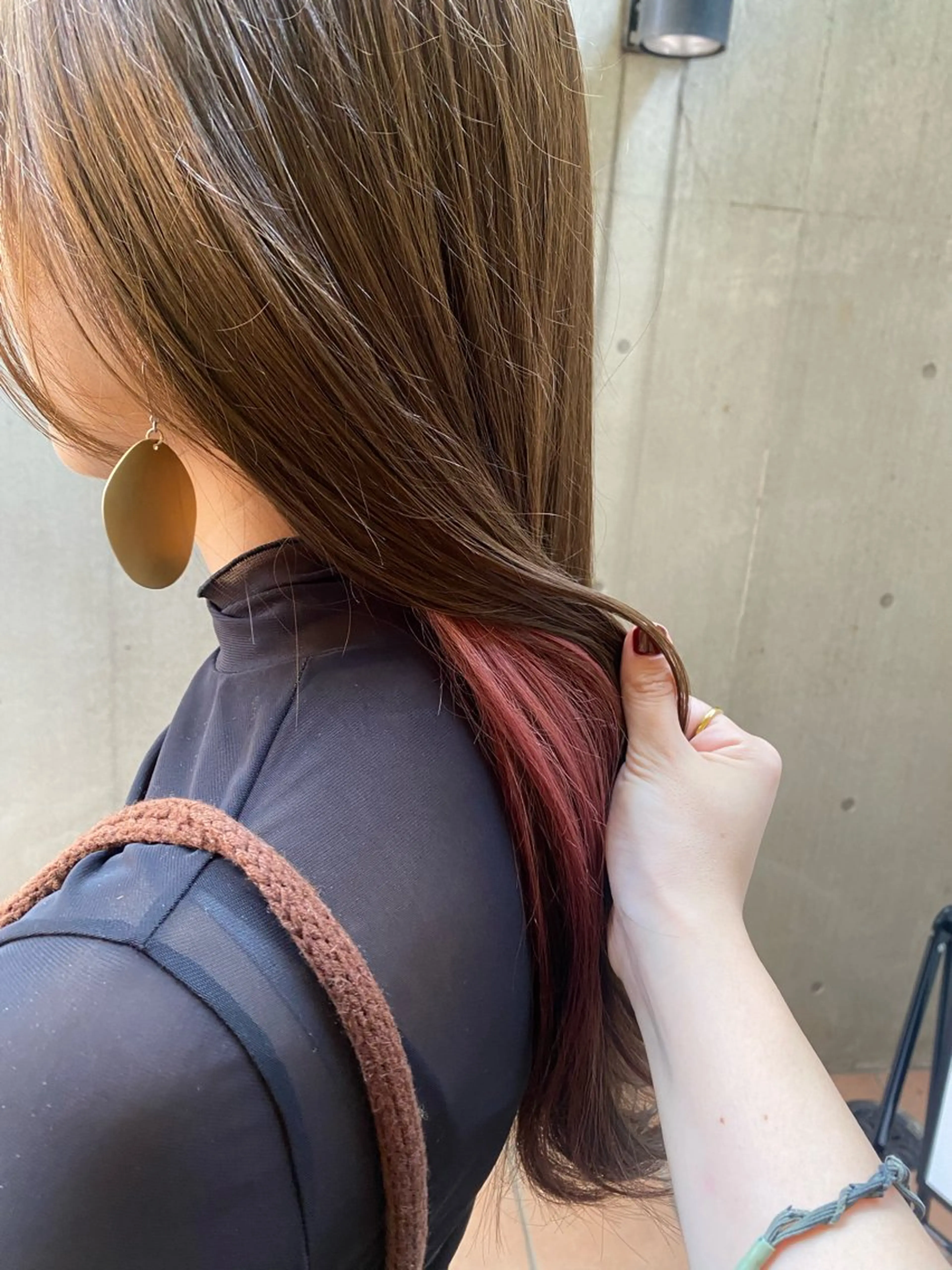 セミロング ヘアカラー トリートメント 大人可愛い♡コテ巻き パーマ🌼杉田 萌恵のヘアスタイル