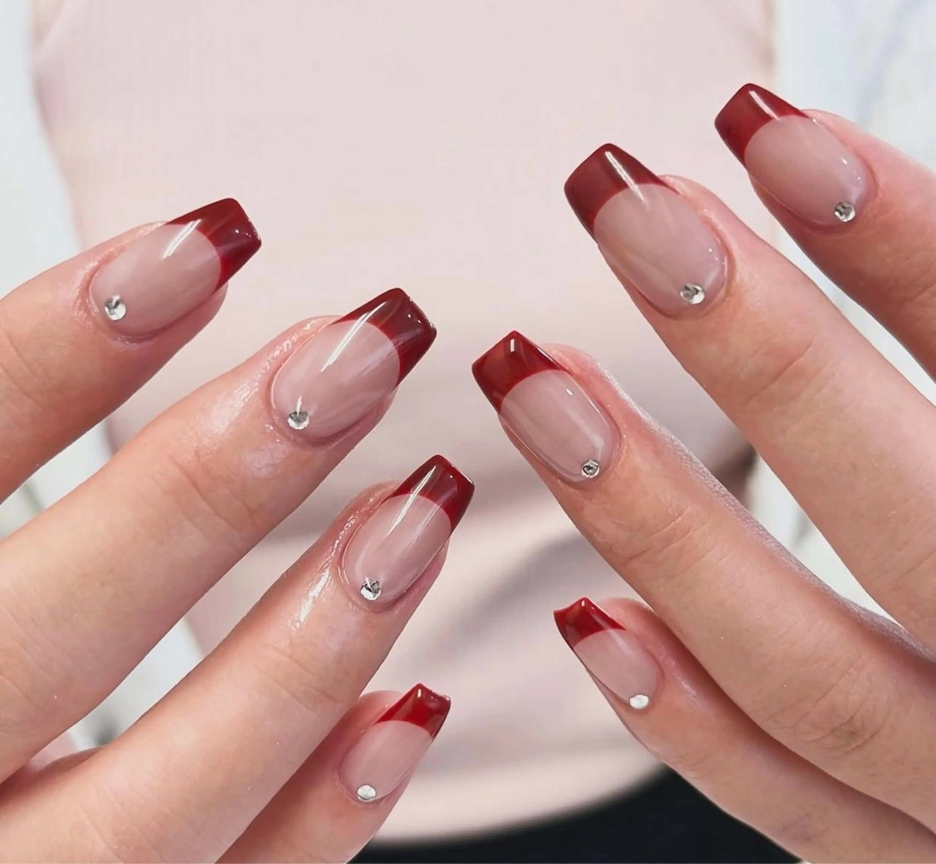 ネイル グラデーション キラキラネイル ワンカラーネイル 冬ネイル Jenn Nail Salonのネイルデザイン