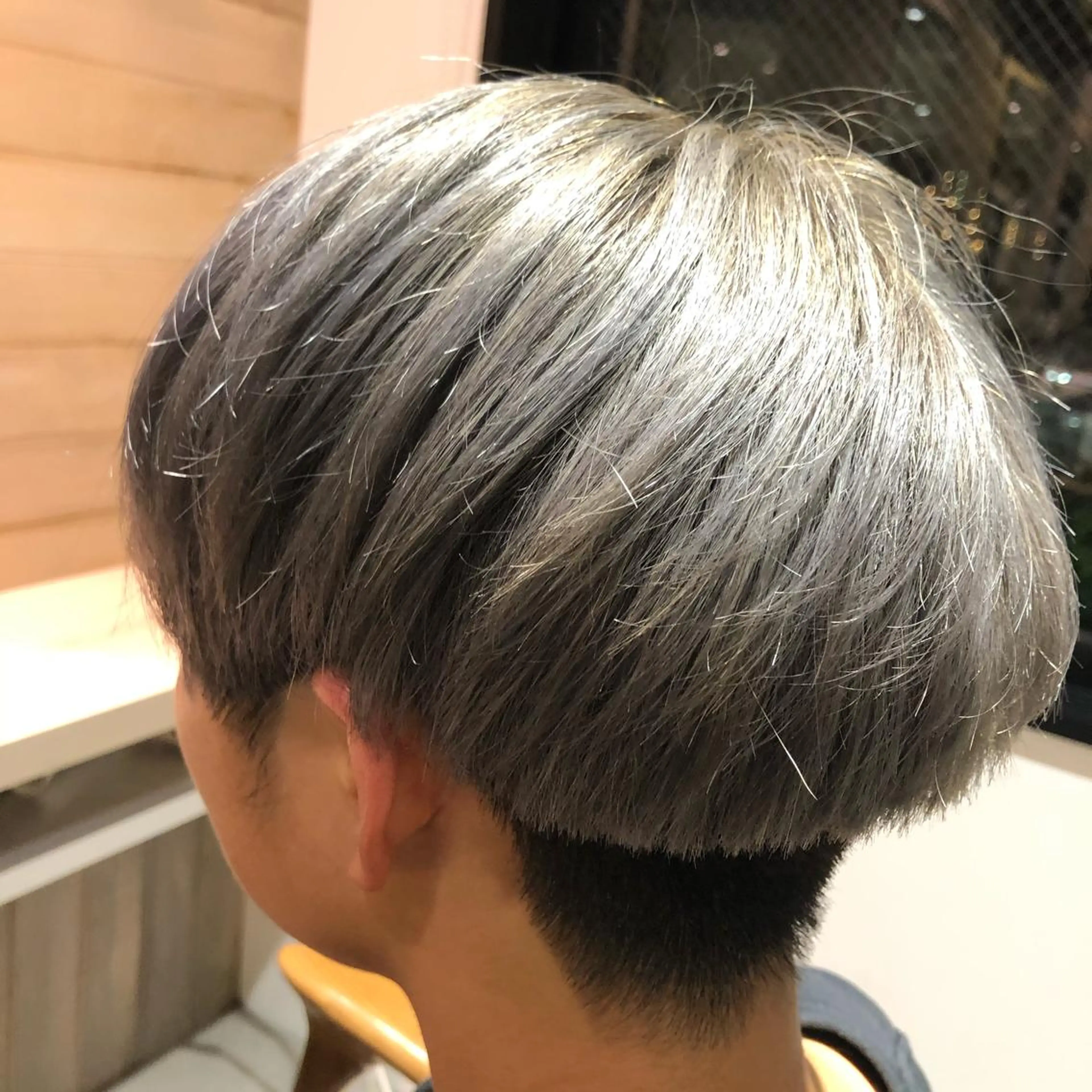 ショート カラー 川口髪質改善ウルトワ 🌈毛島健樹🌈のヘアスタイル