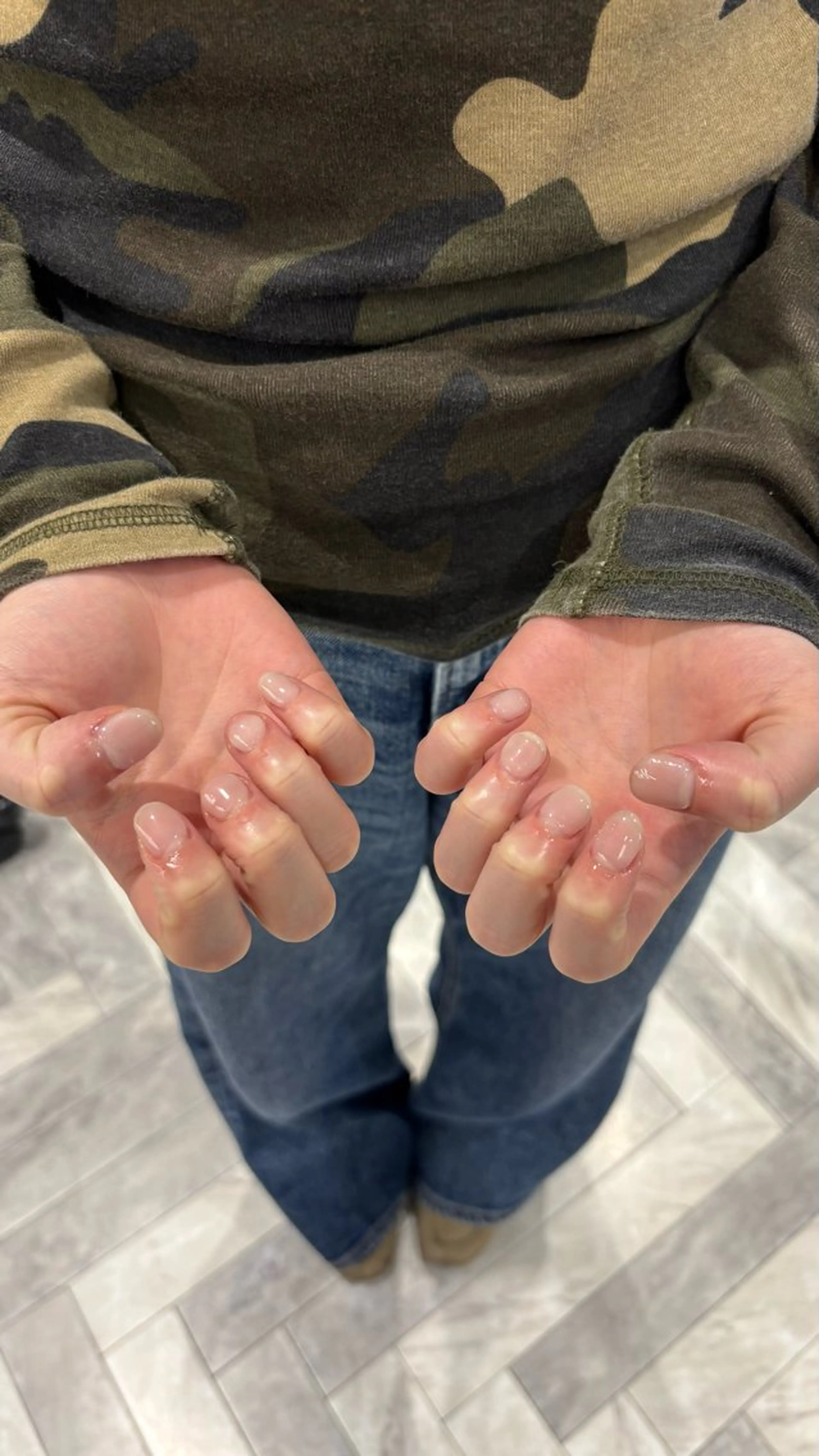 ネイル ハンドネイル 似合わせカラー✩.* ハイトーン/リナのヘアスタイル