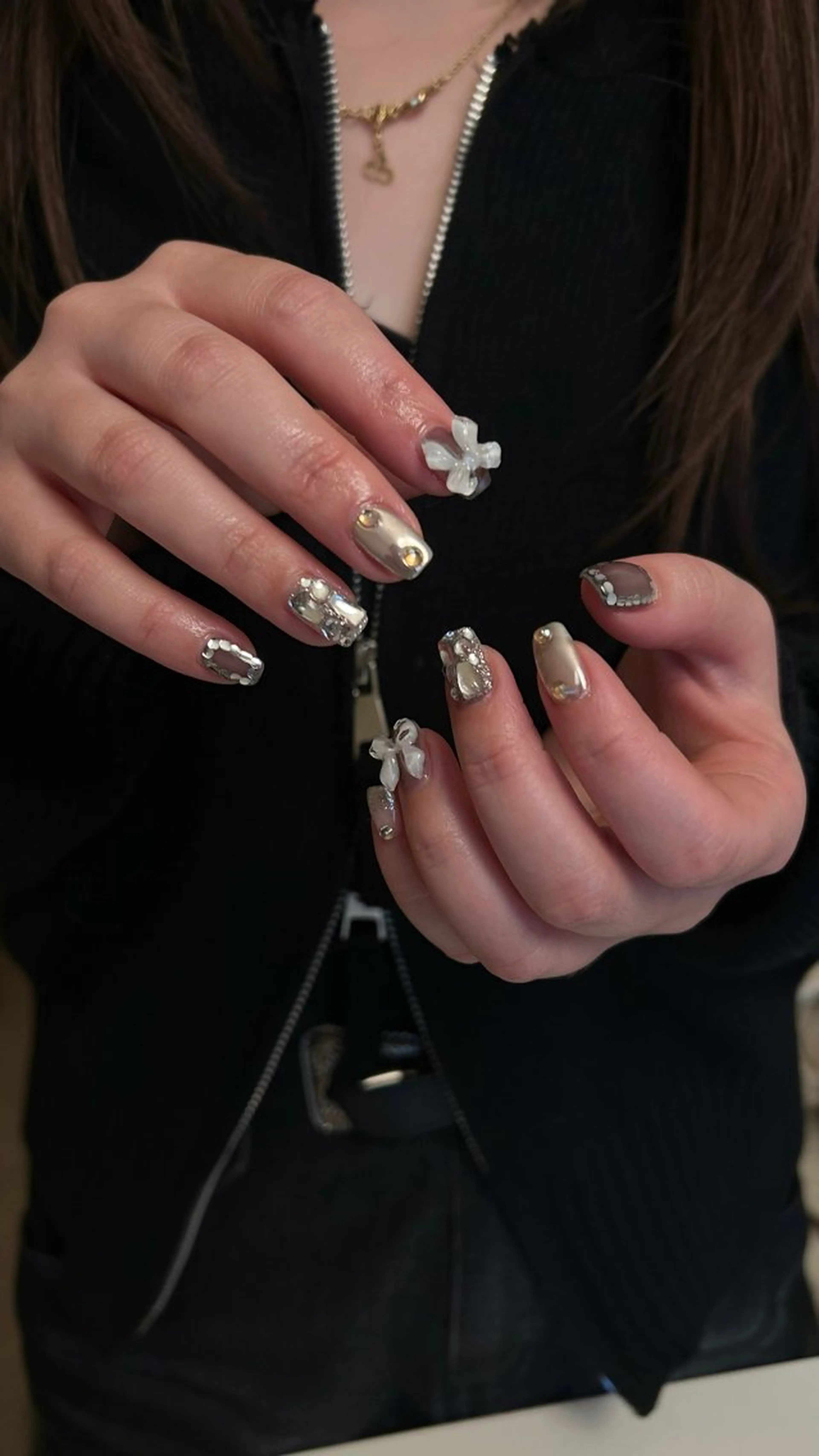 ネイル óæk nailのネイルデザイン