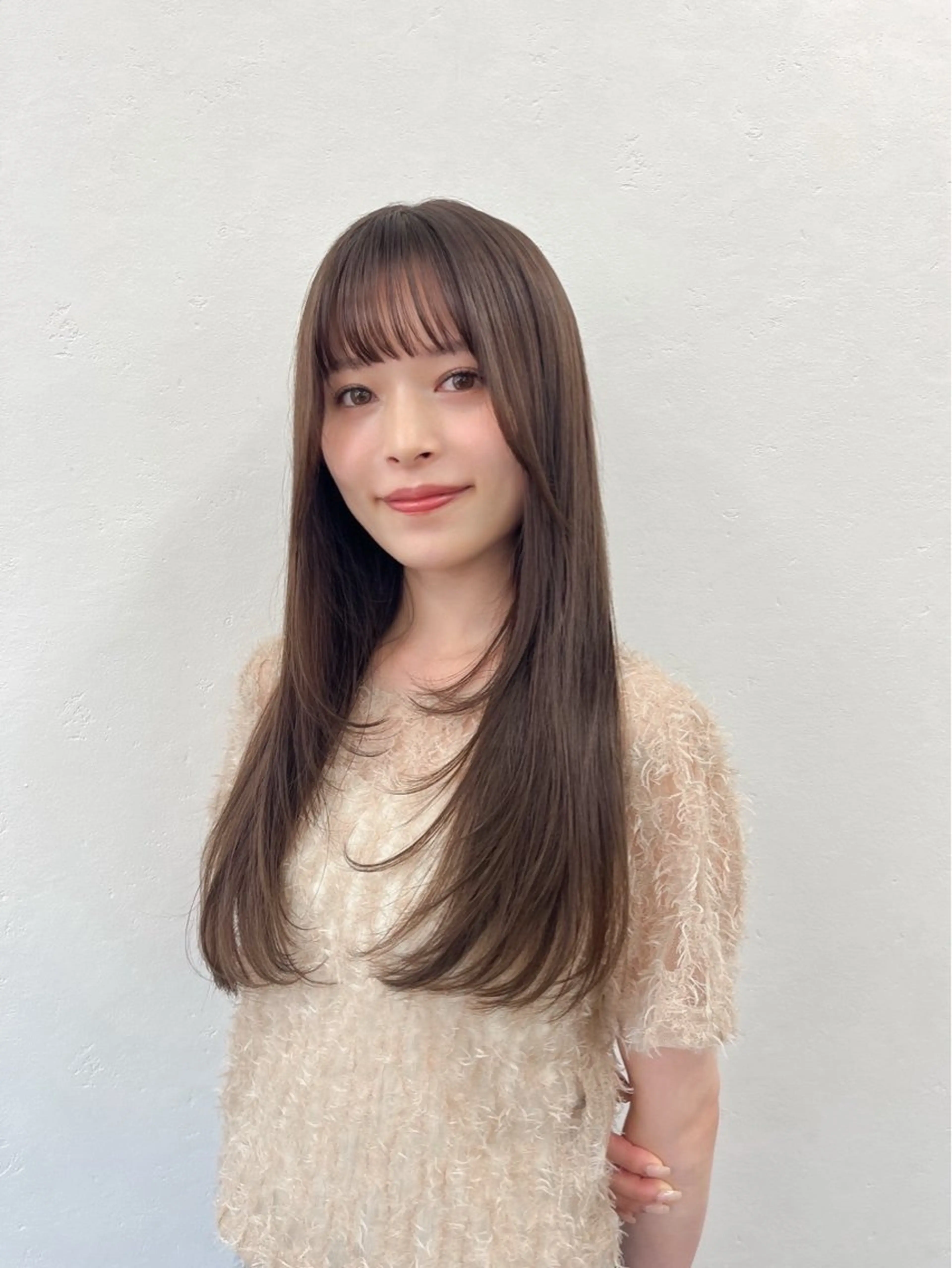 🌈こだわり顔周りカット+透明感カラー🌈の写真