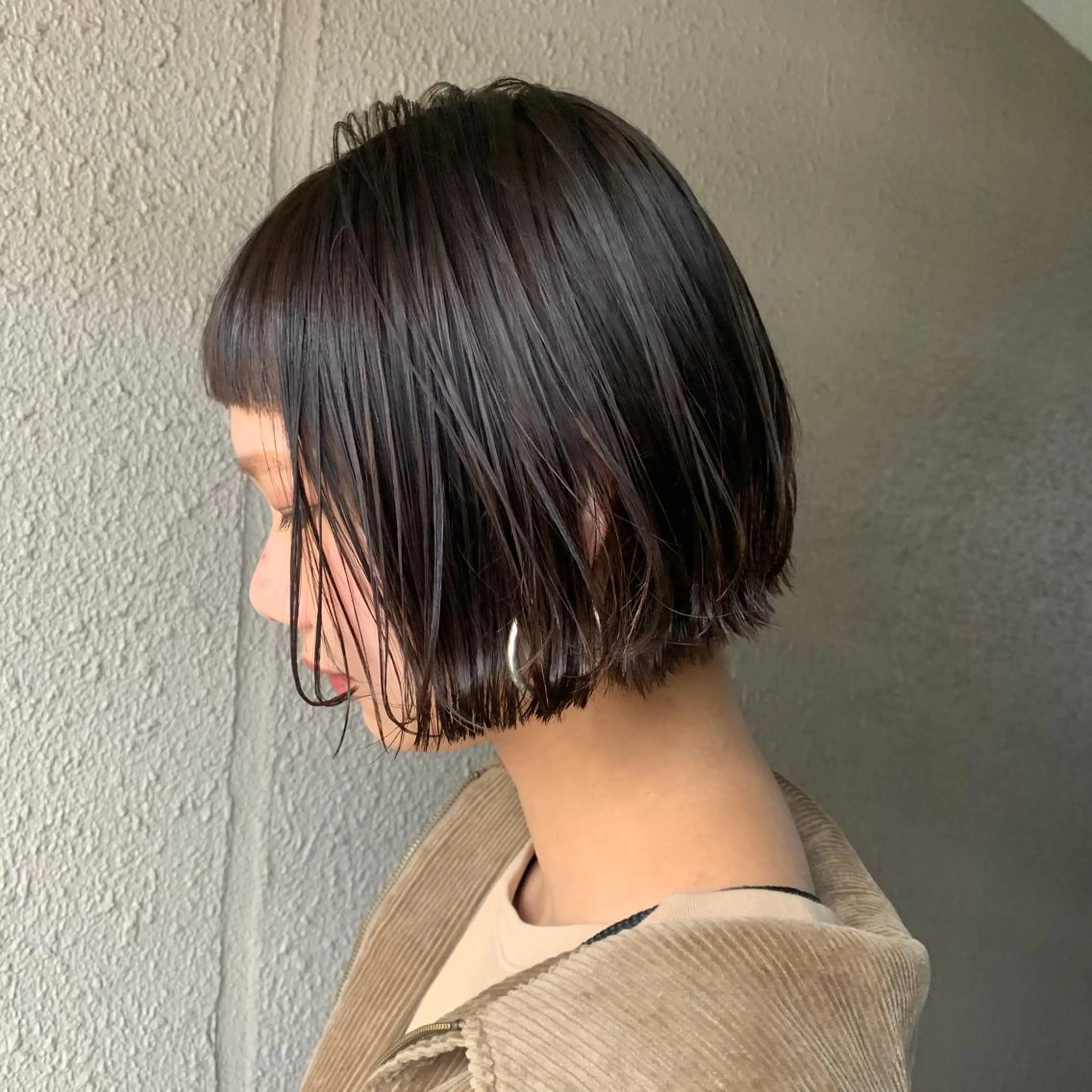 ショート ボブ オン眉 chouette シュエットのヘアスタイル