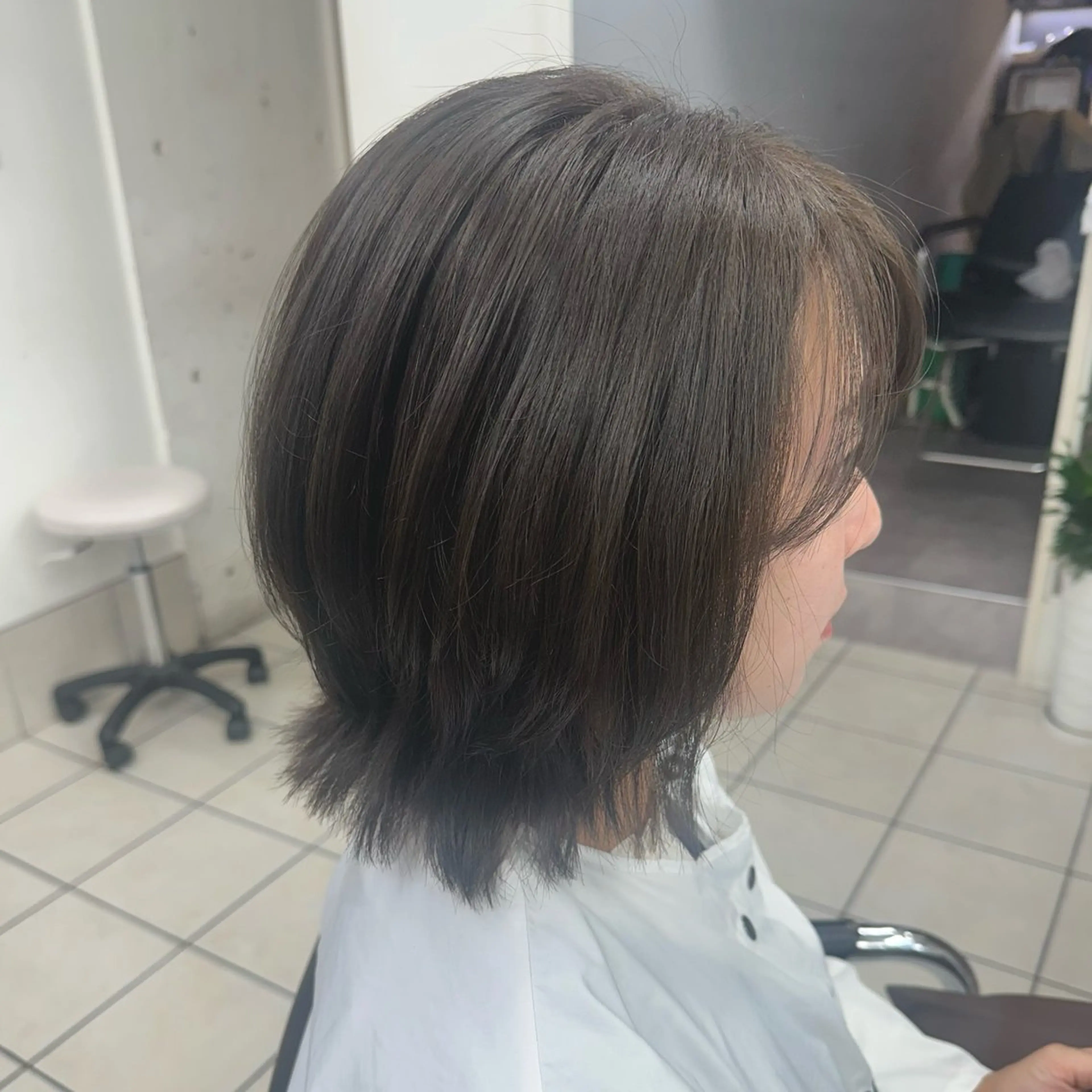 ショート ボブレイヤー ボブ くびれヘア くびれレイヤー レイヤーカット TONI&GUY   EBISU所属・星野 菜月のヘアスタイル