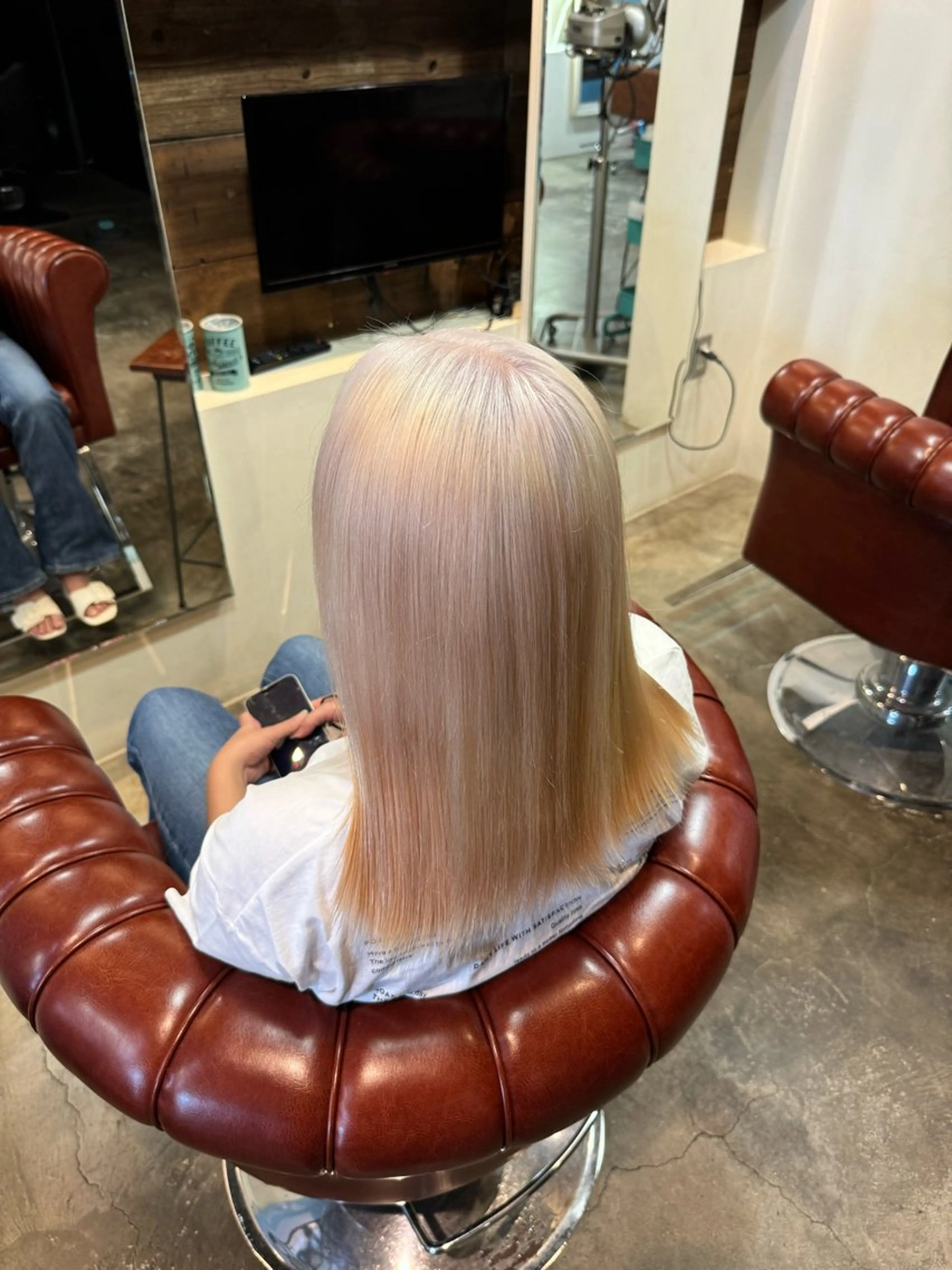 セミロング ヘアカラー 🐥Homie/ yuna🐥のヘアスタイル