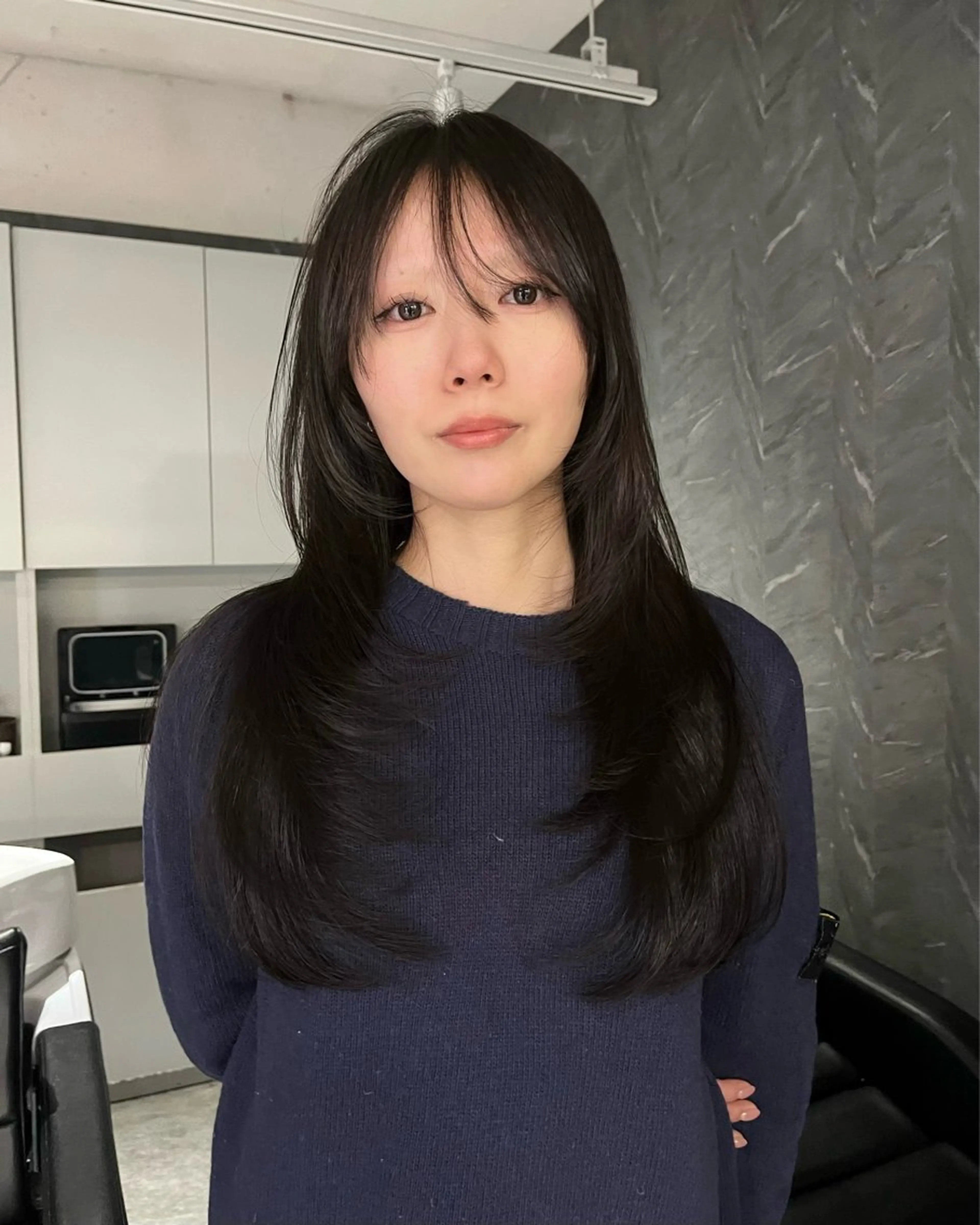 ロング ハッシュカット ハイトーンカラー ムラカミカイセイのヘアスタイル