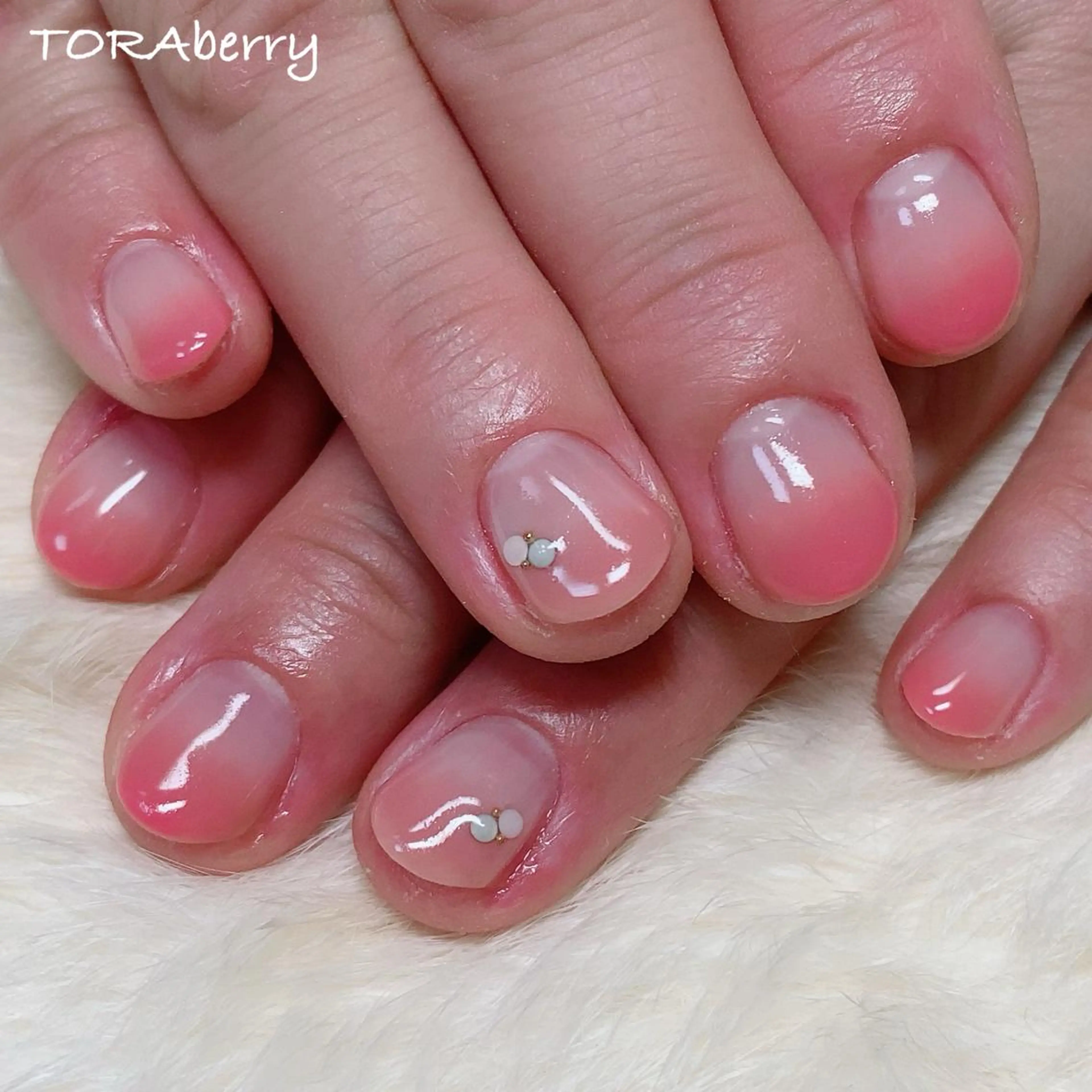 ネイル ハンドネイル ネイリスト なつみのネイルデザイン