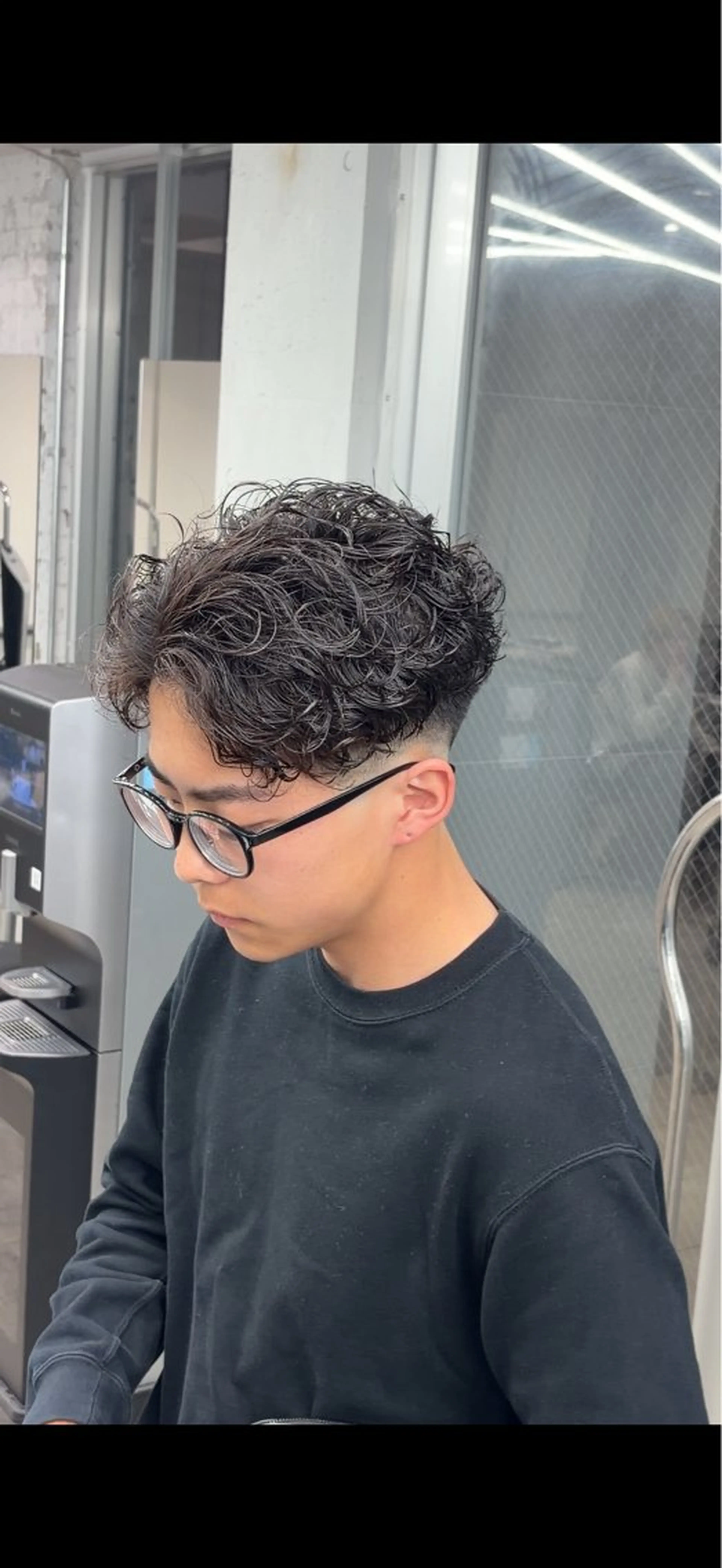 🌿6月限定+ご新規様限定🌿メンズカット+パーマ+内部補修トリートメントの写真