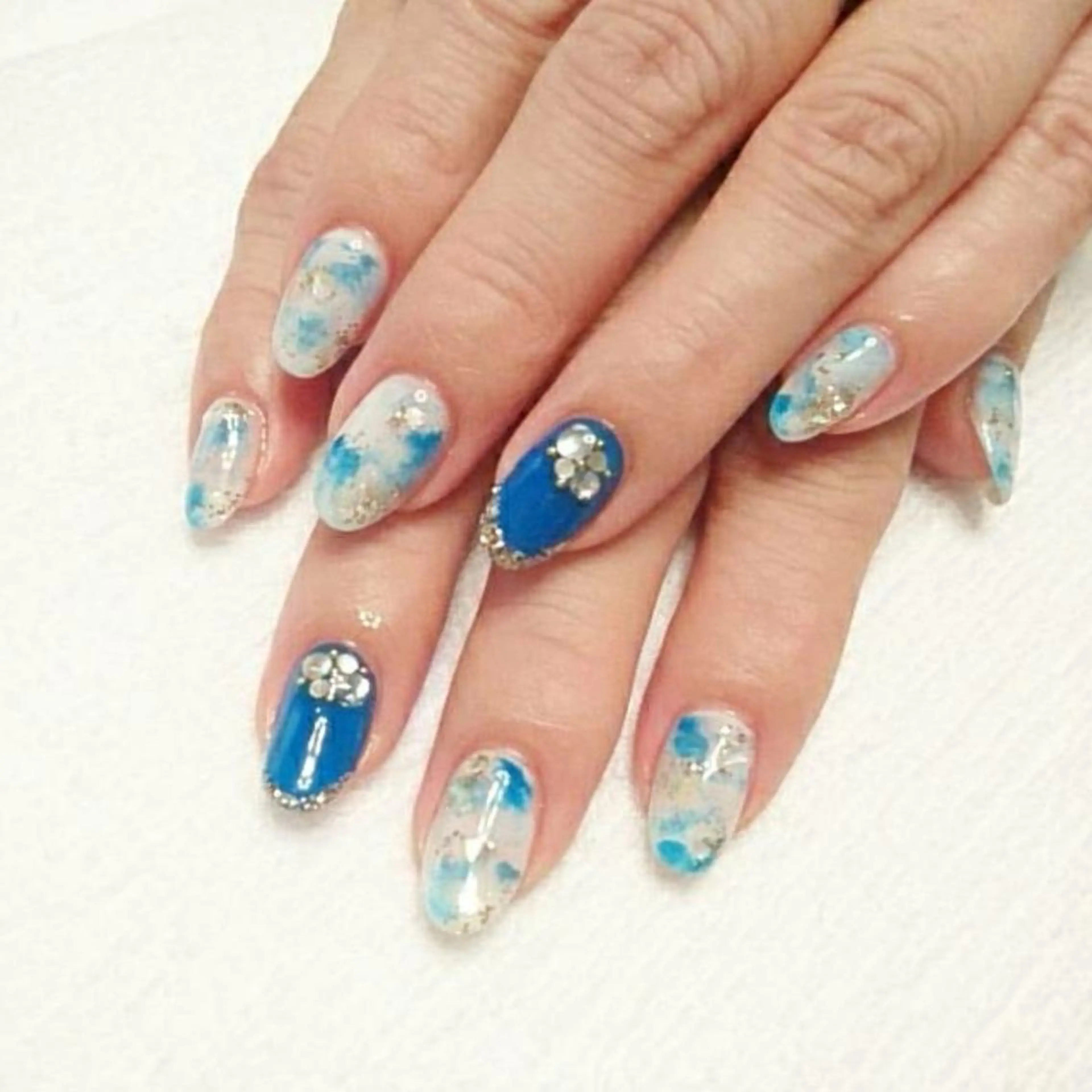 ネイル Fleur 【フルール】のネイルデザイン