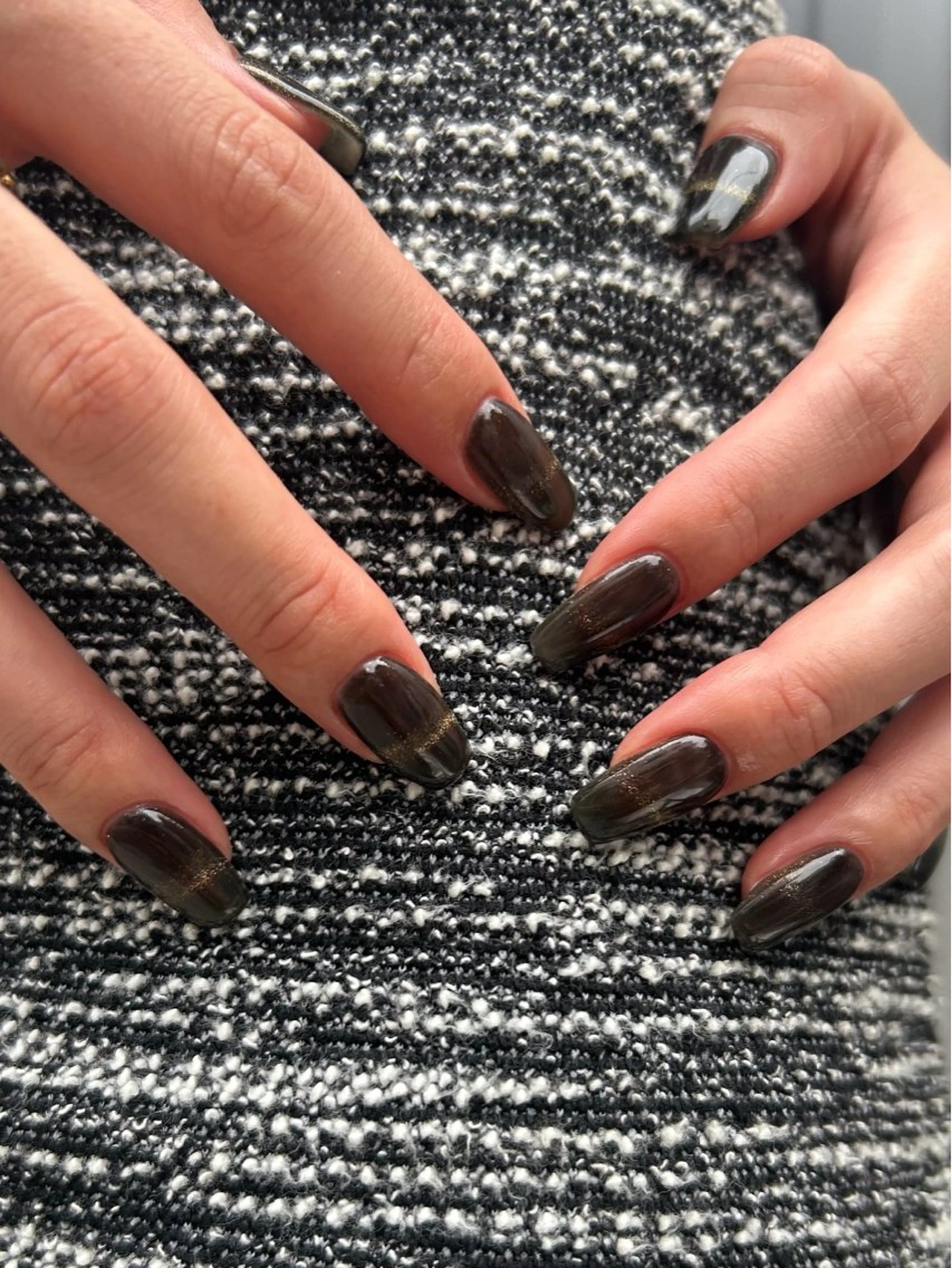 ネイル マグネットネイル Yumi シンプルネイルのネイルデザイン