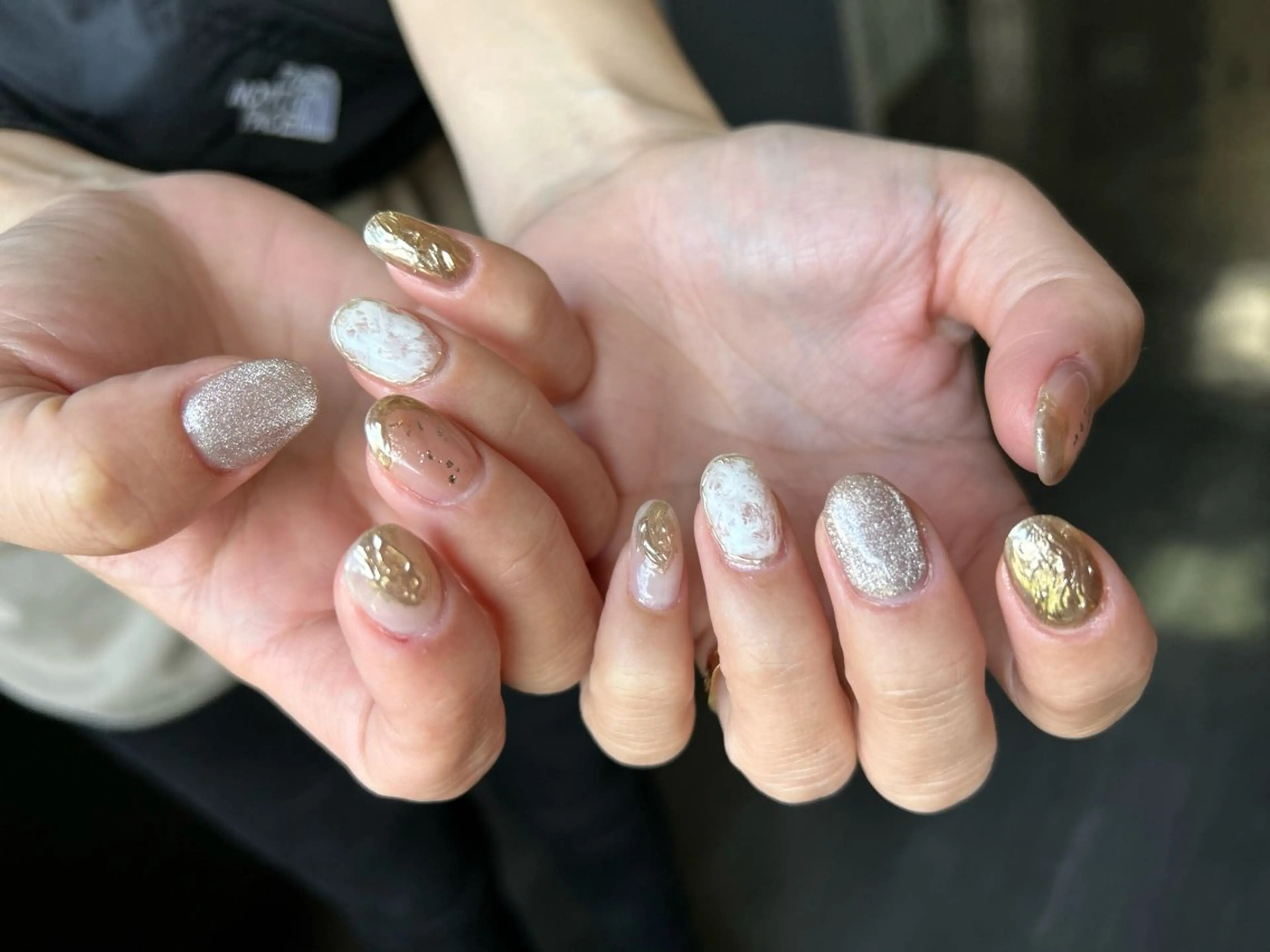 ネイル ハンドネイル フットネイル ✴︎ Delightのネイルデザイン