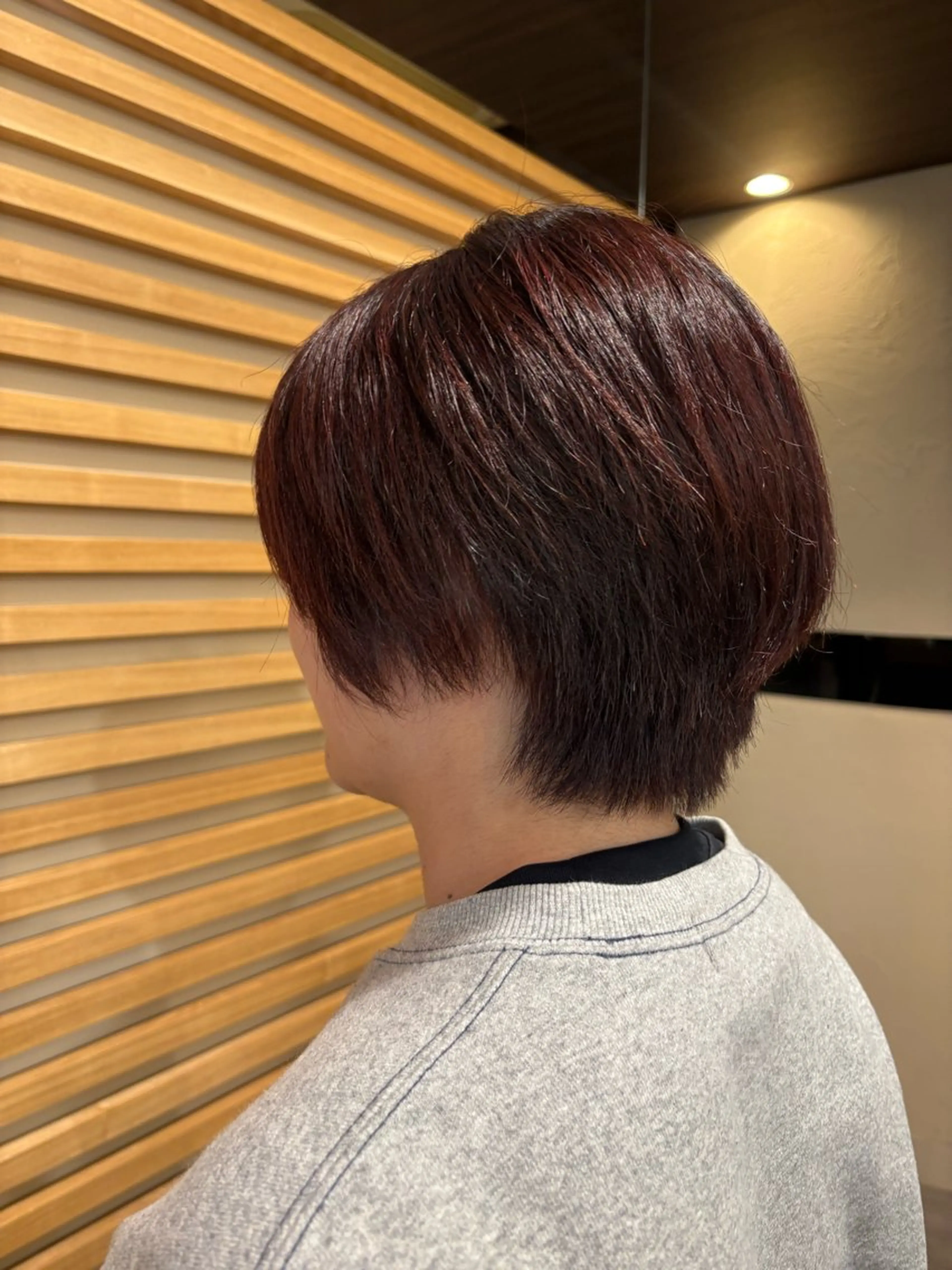 ショート カラー ブリーチ ブリーチなしカラー ヘアカラー 柿添 莉央のヘアスタイル