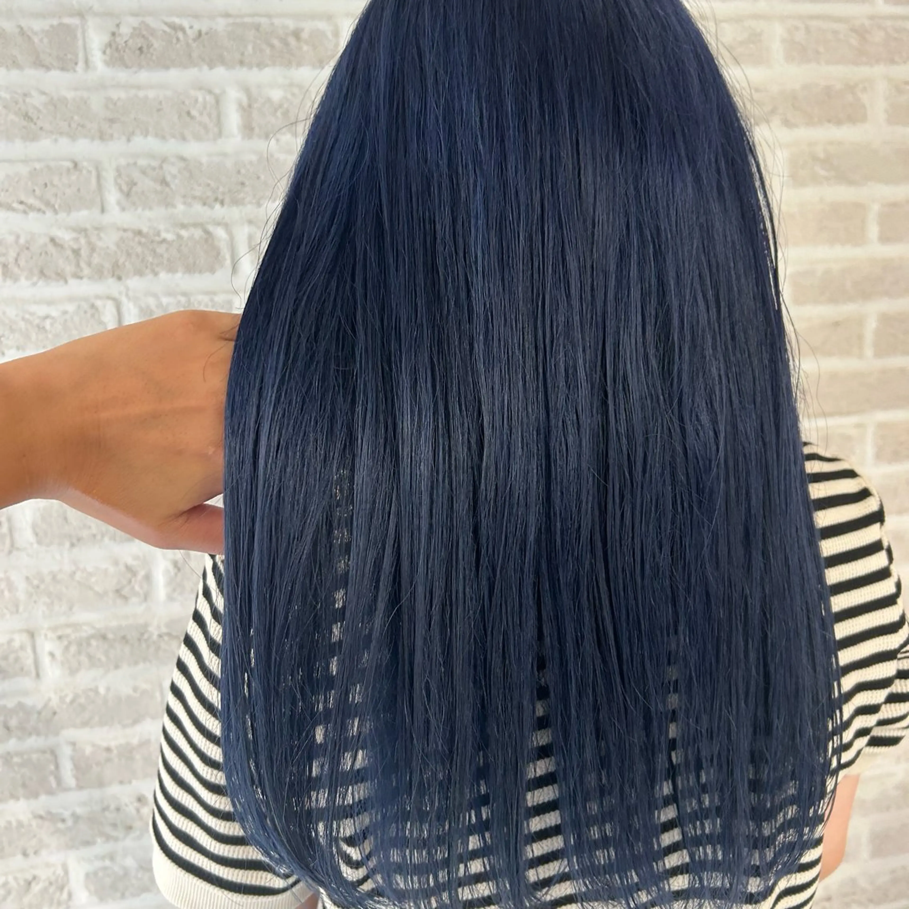 ロング カラー ブルーカラー ネイビーカラー 北岡 慶子 大宮駅西口徒歩3分のヘアスタイル