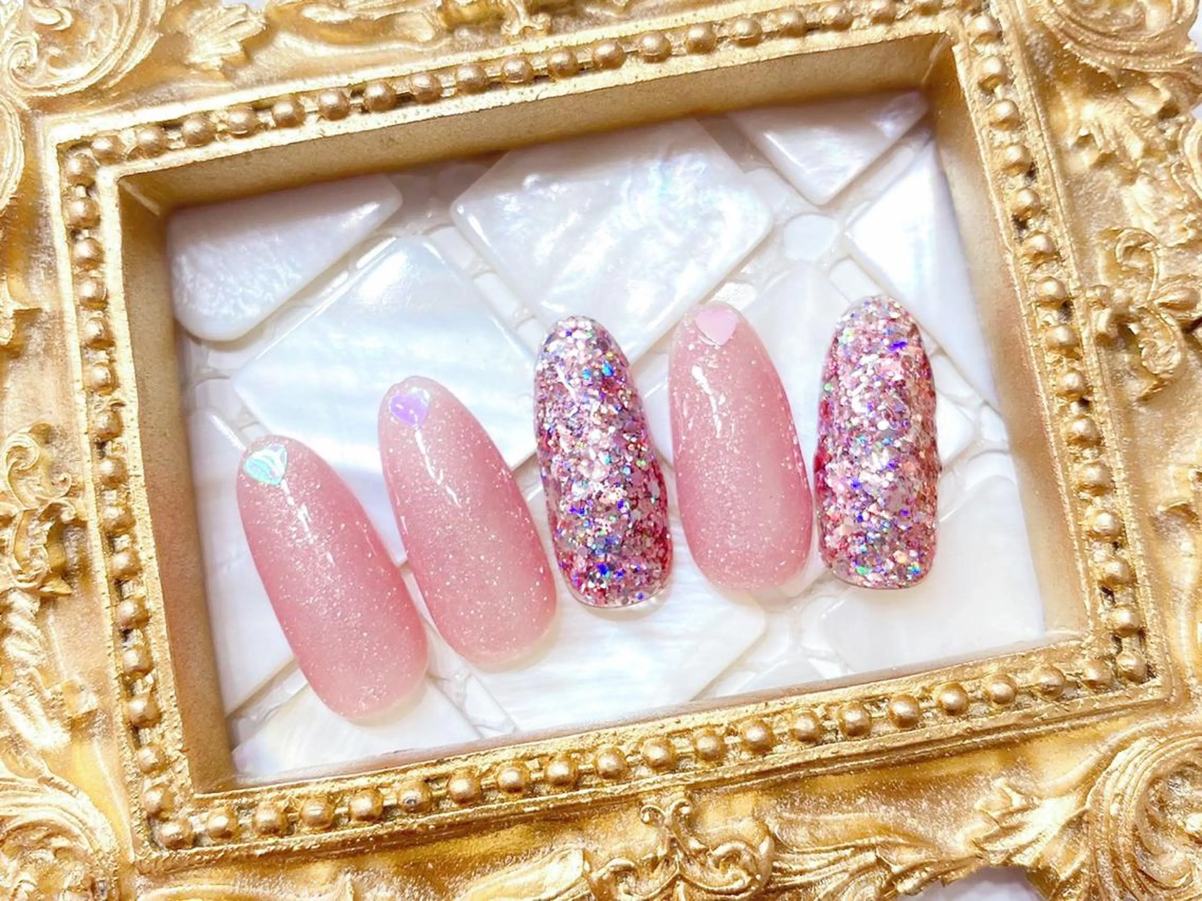 ネイル ハンドネイル マジック ミラーのネイルデザイン