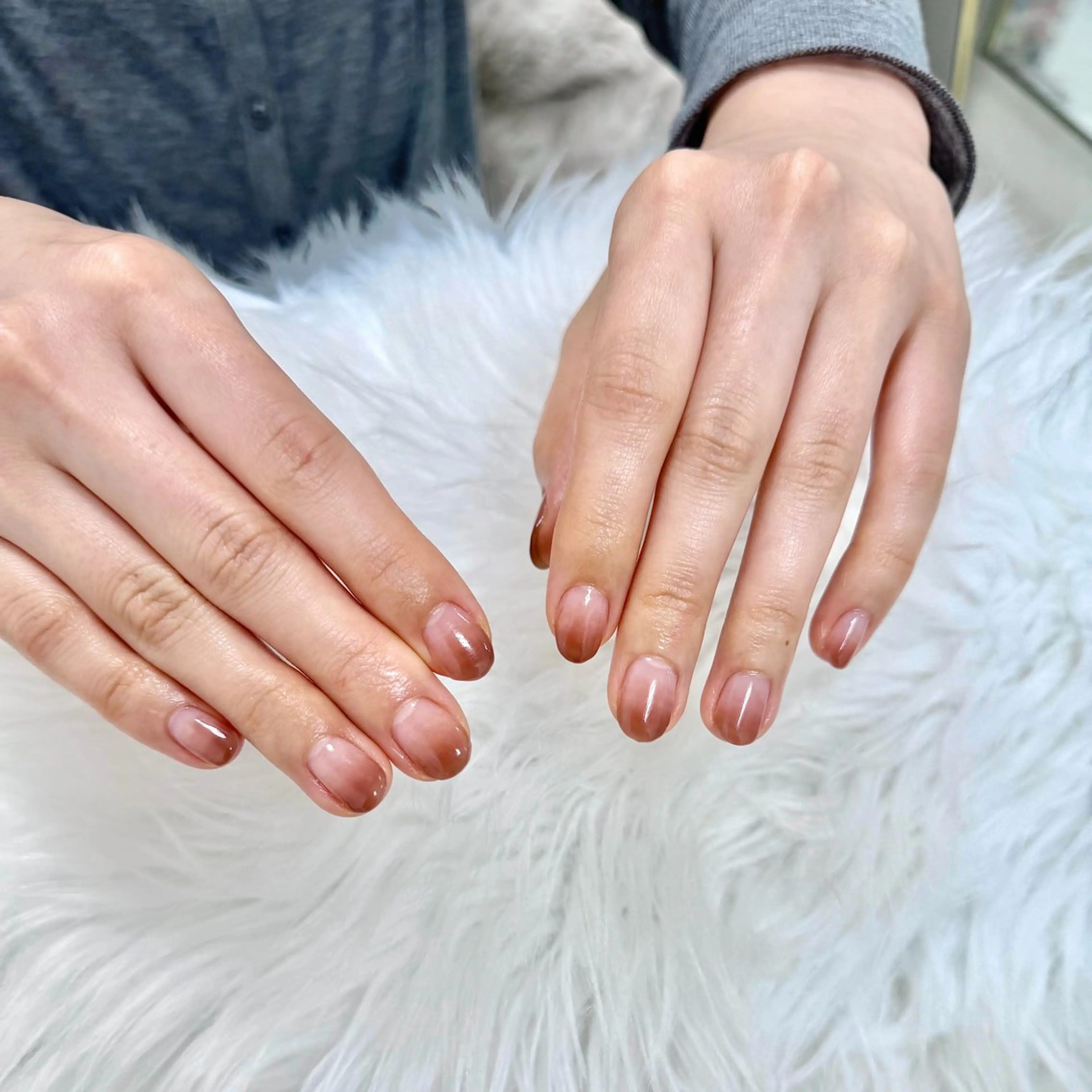 ネイル グラデーション ワンカラーネイル シンプルネイル ハンドネイル PROVE 彩華のネイルデザイン