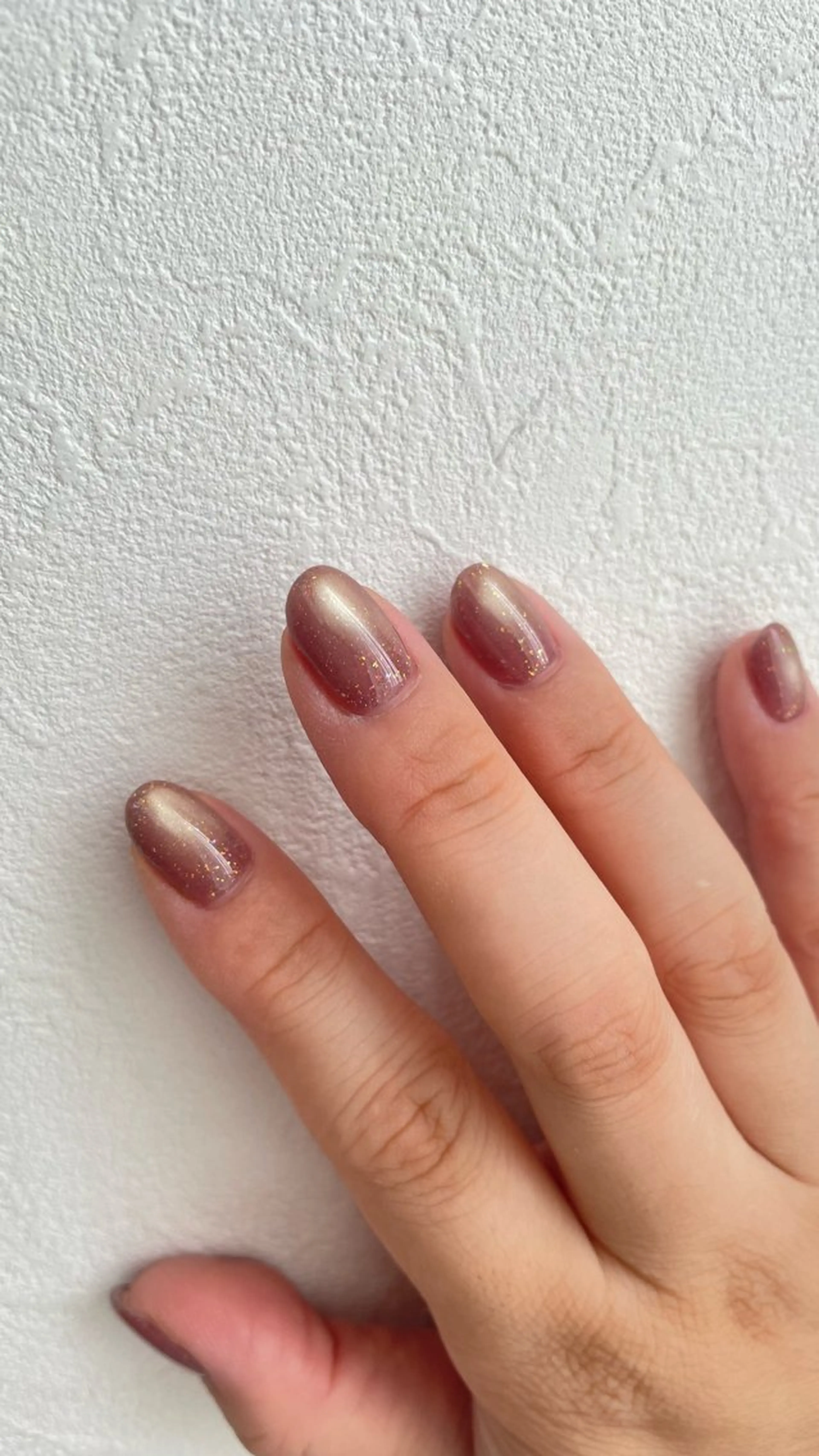 ネイル ブラウン フラッシュネイル マグネットネイル ピンク nailsalon ito.のネイルデザイン