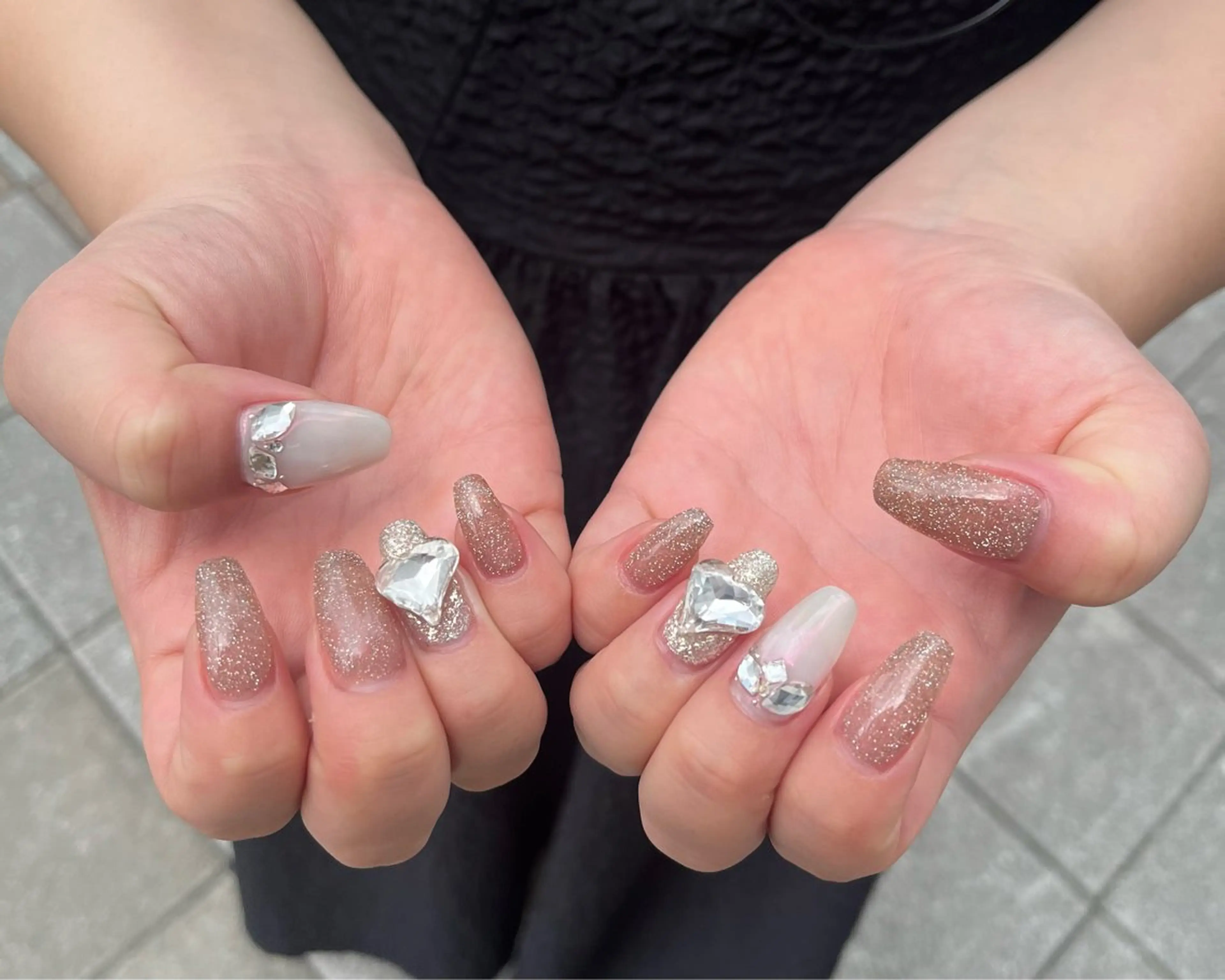 ネイル 友田 晴香のネイルデザイン