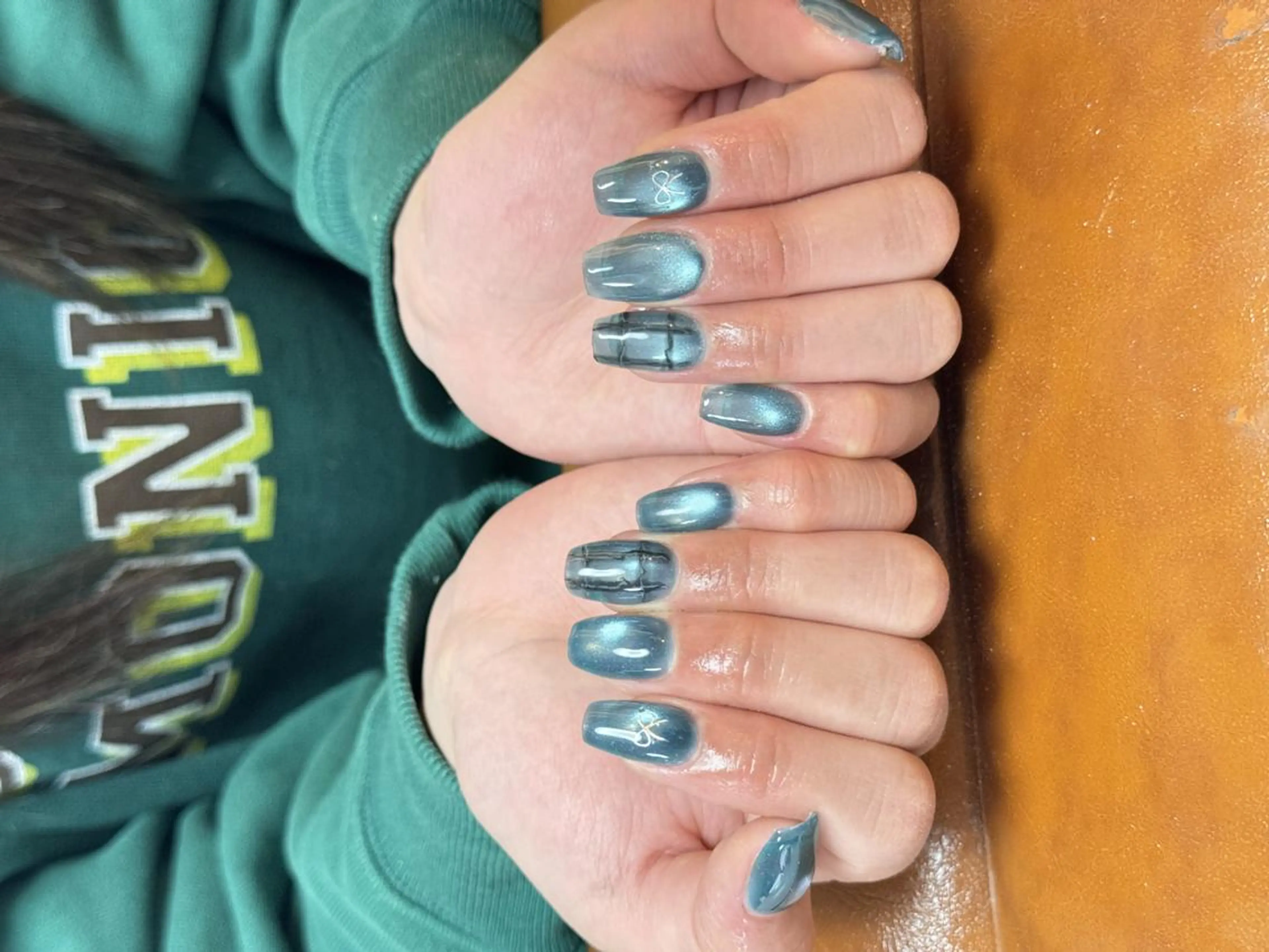 カラー ミリ ネイルサロンのネイルデザイン