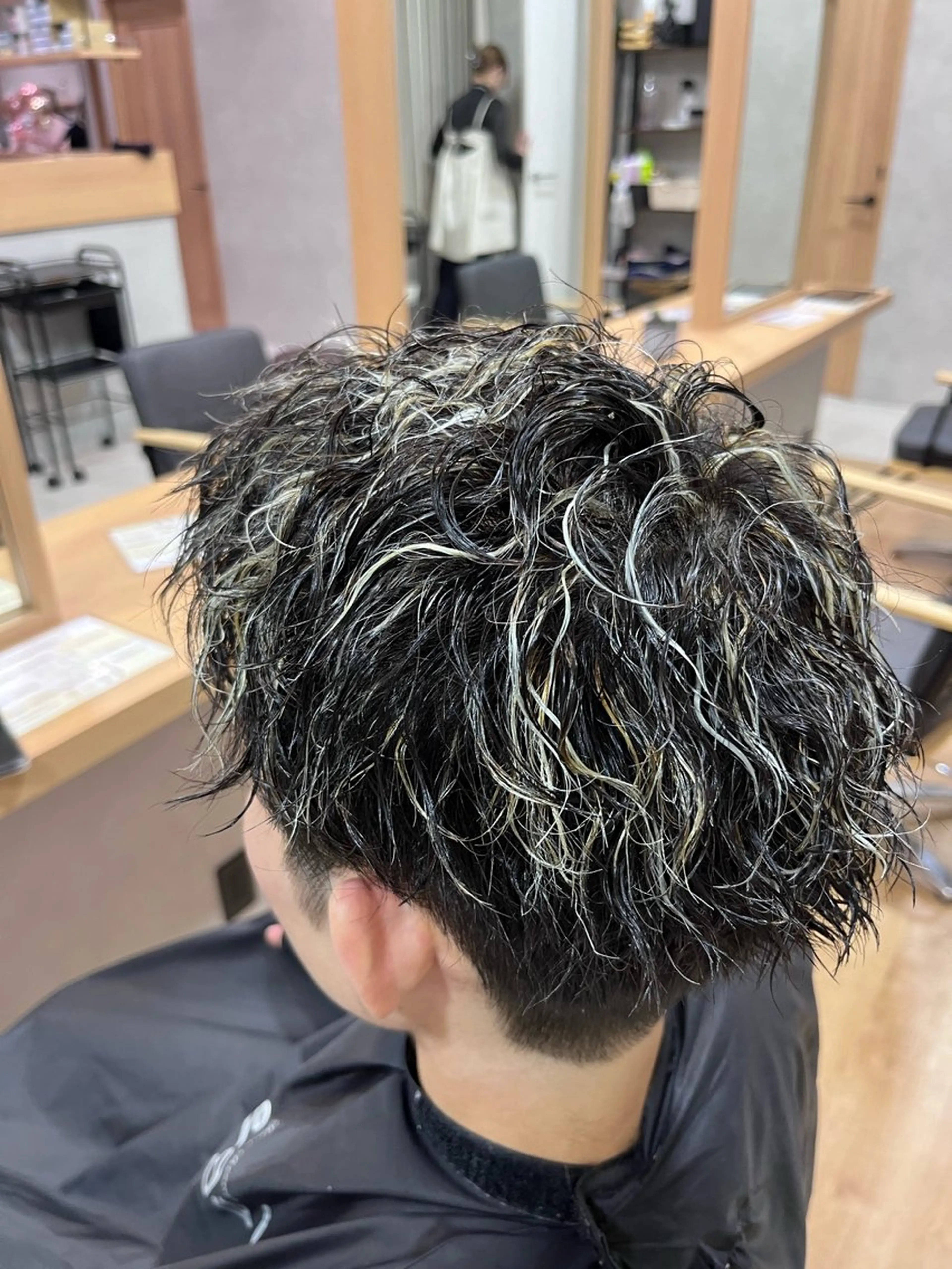 【平日限定】ミニモ学割U24🐥メンズカット+ツイストスパイラル🐥の写真