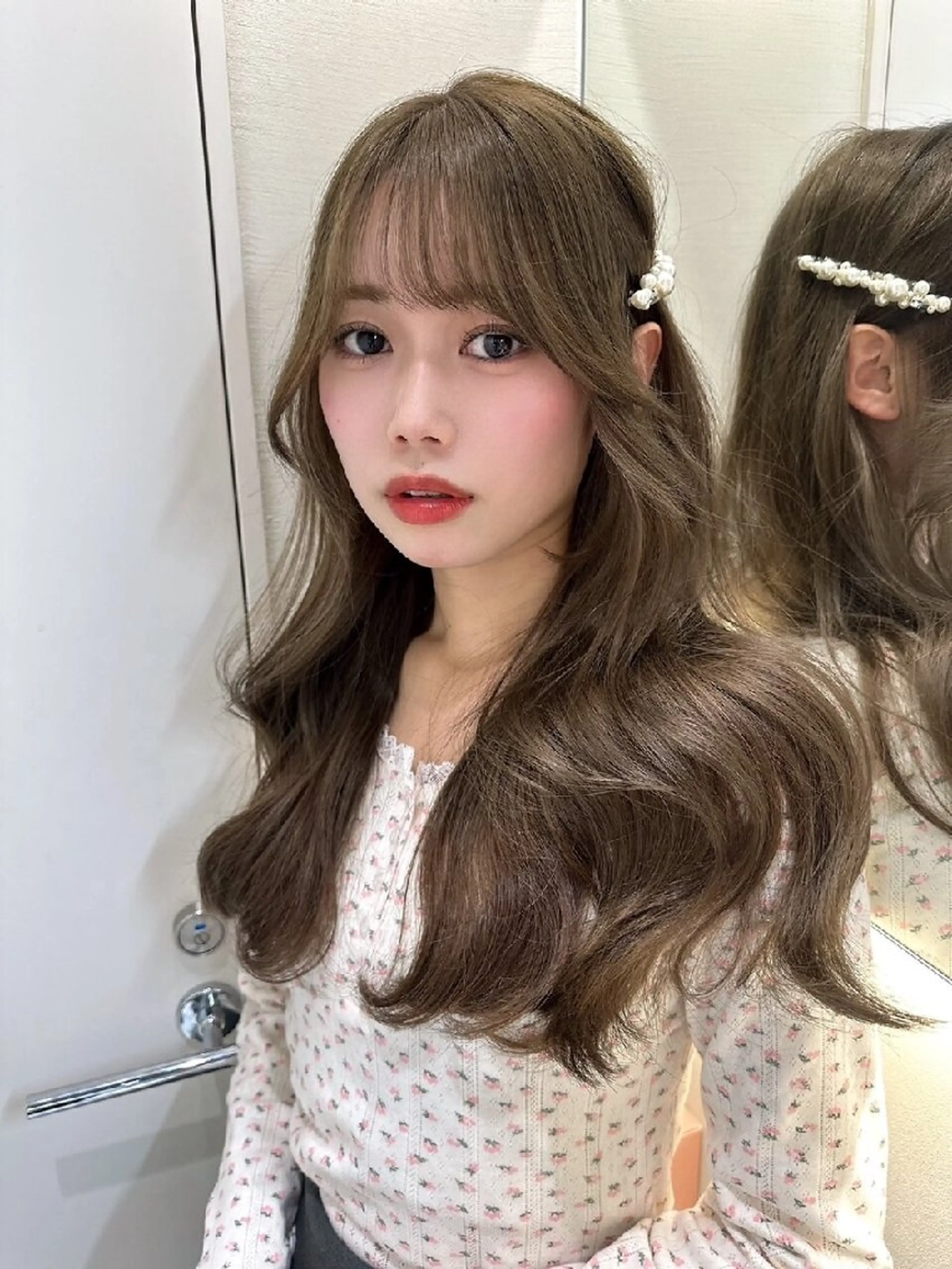 カラー ロング カット ヘアカラー トリートメント Lond Roleのヘアスタイル